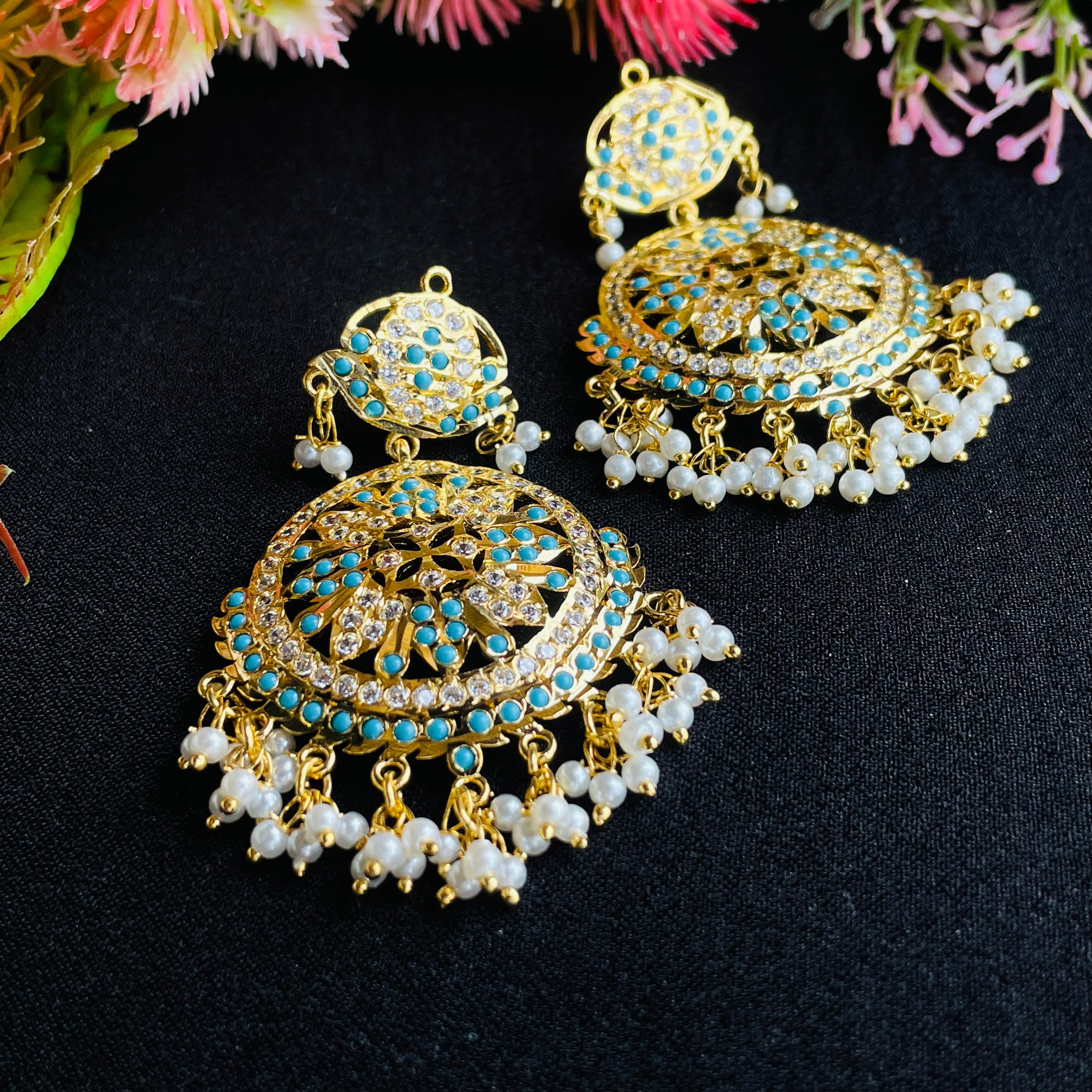 Nayaab Aaloki Earrings