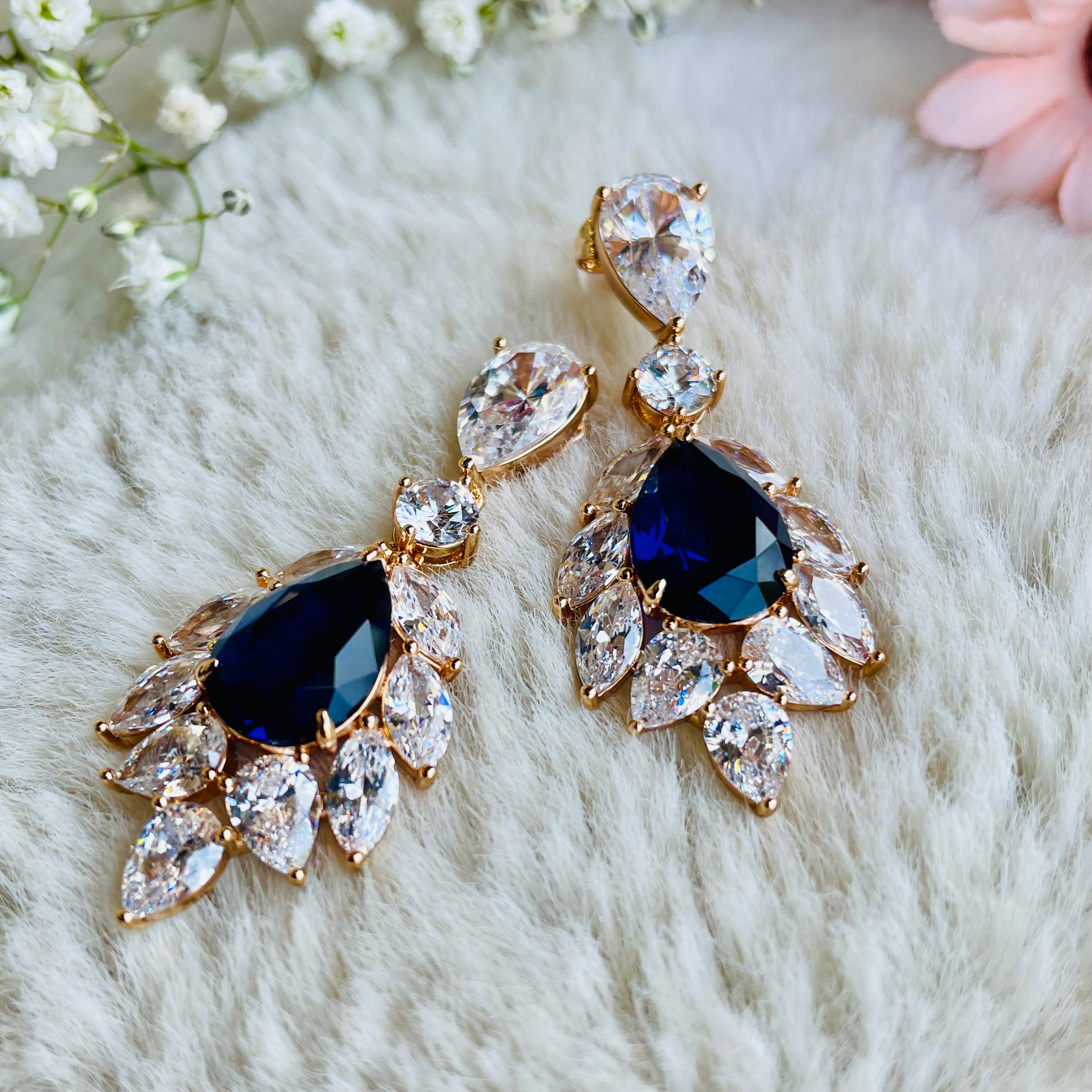 Layla Liv Earrings