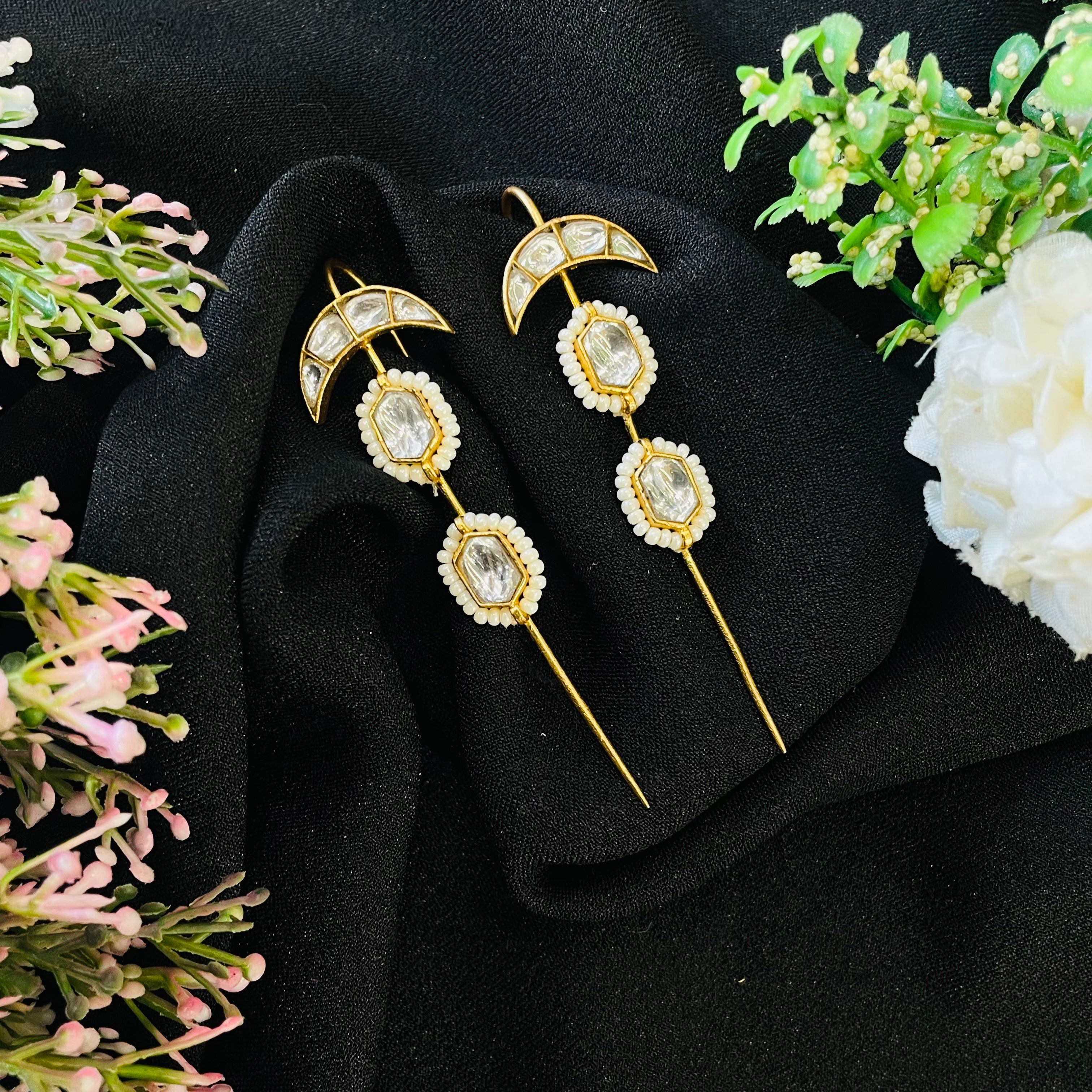 Nayaab Rubina Polki Earcuff