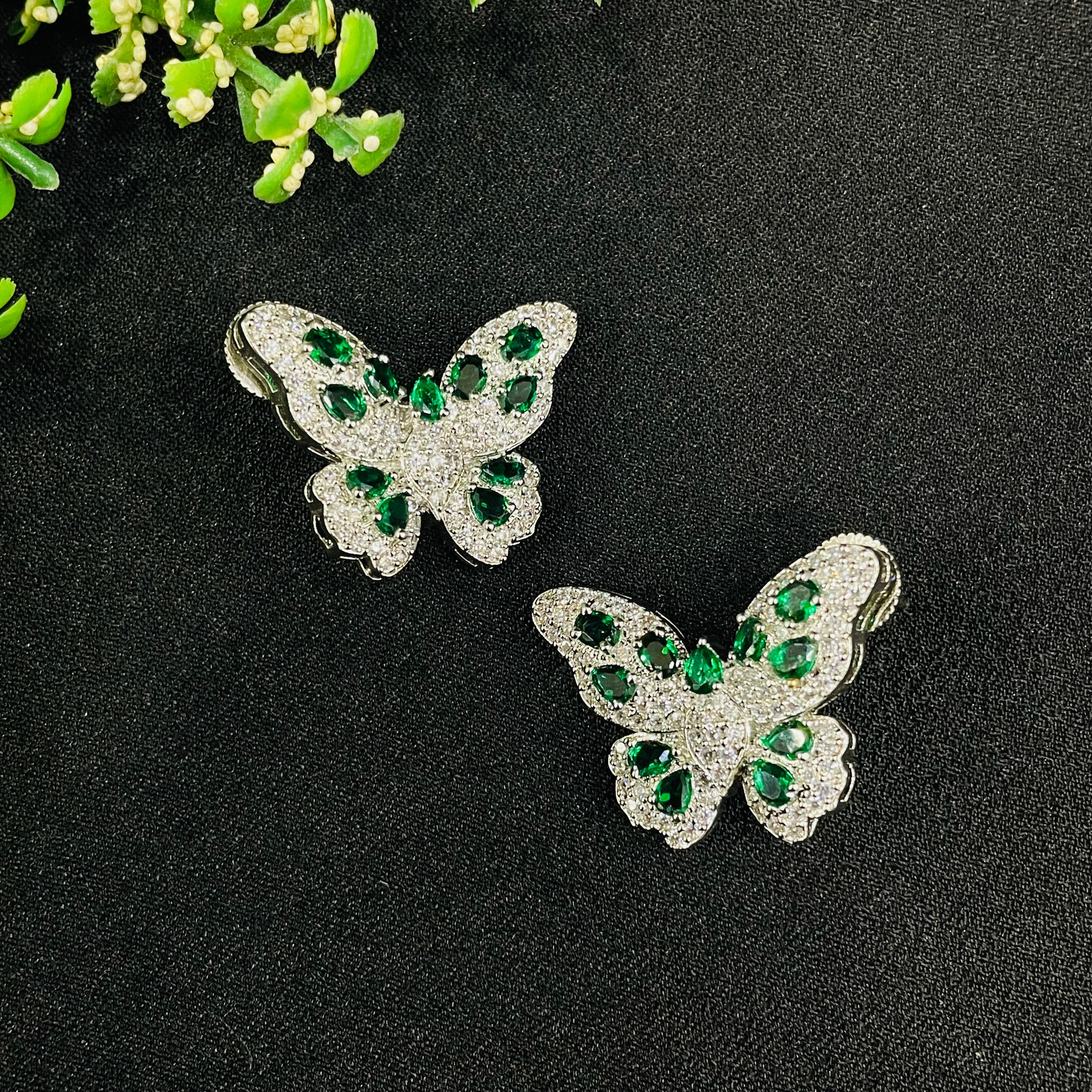 Ad butterfly Studs