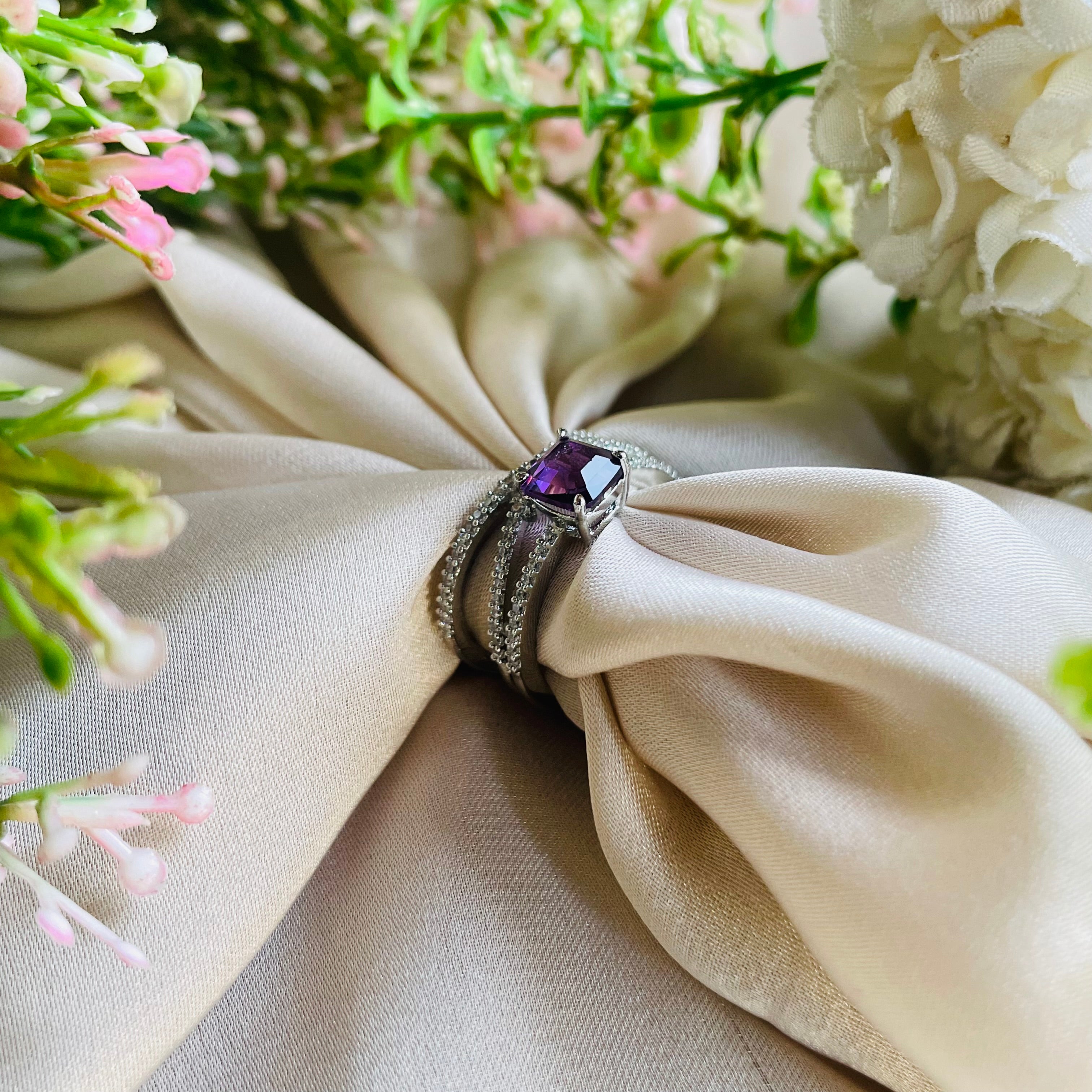 Ad Emmy ring adjustable