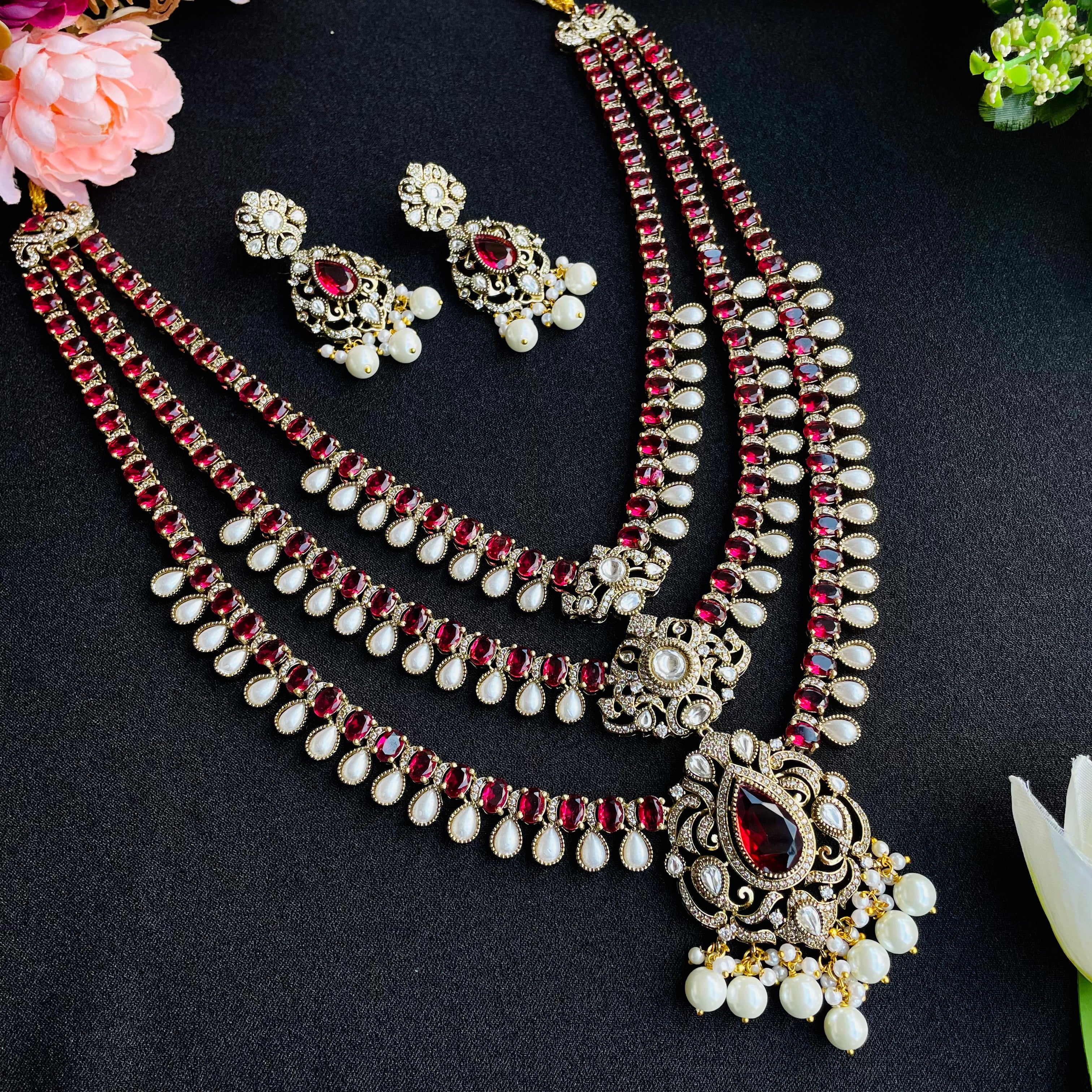 Nayaab Rani Neckpiece