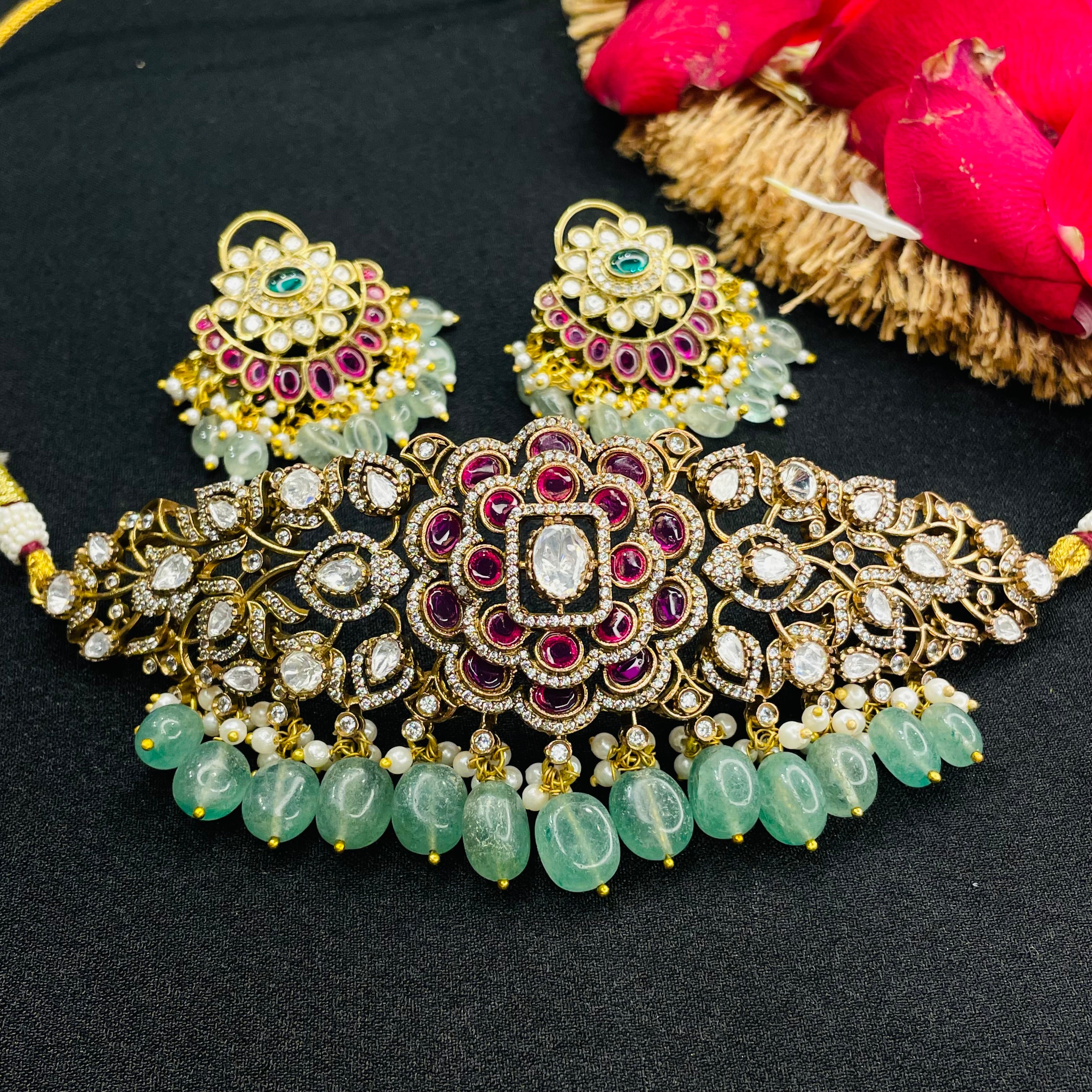 Nayaab Anvika Choker