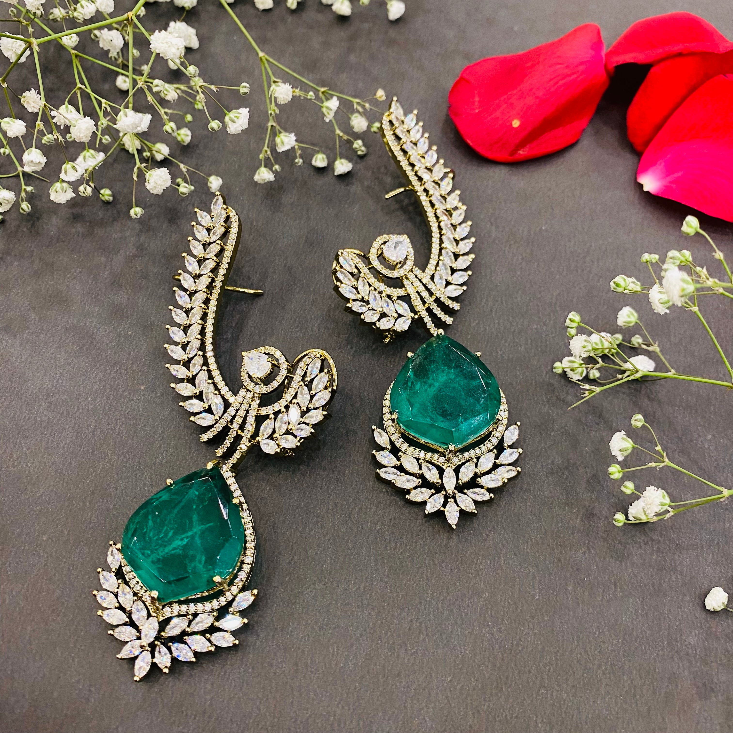 Nayaab Amaya earcuff