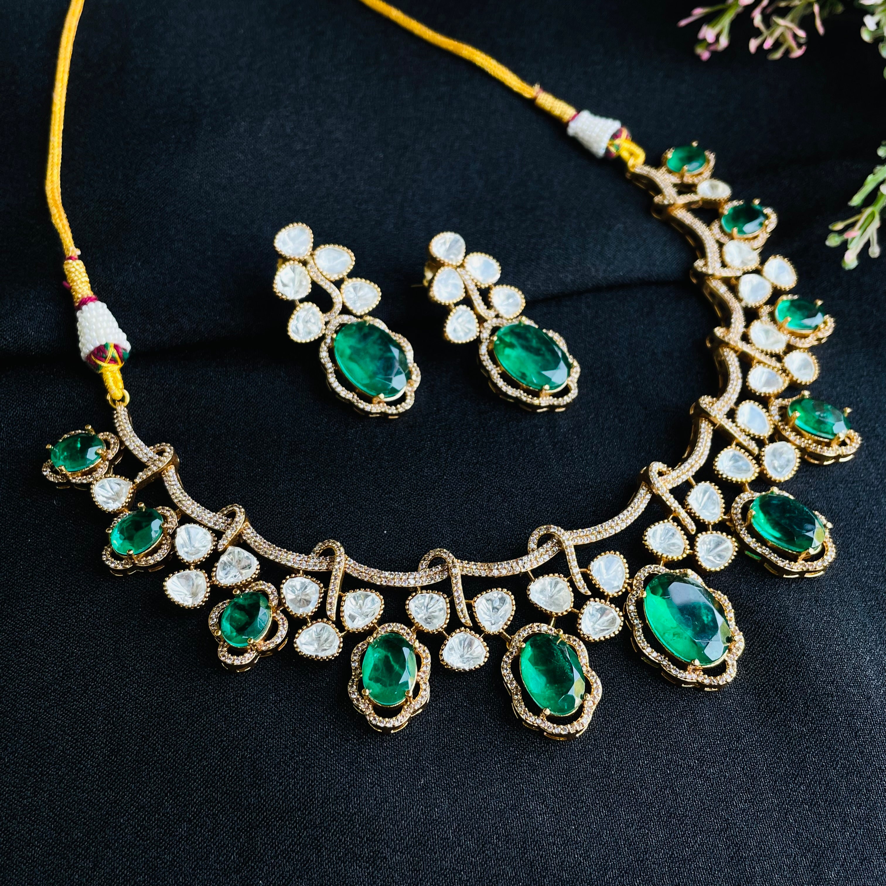 Nayaab Roohi Polki Neckpiece