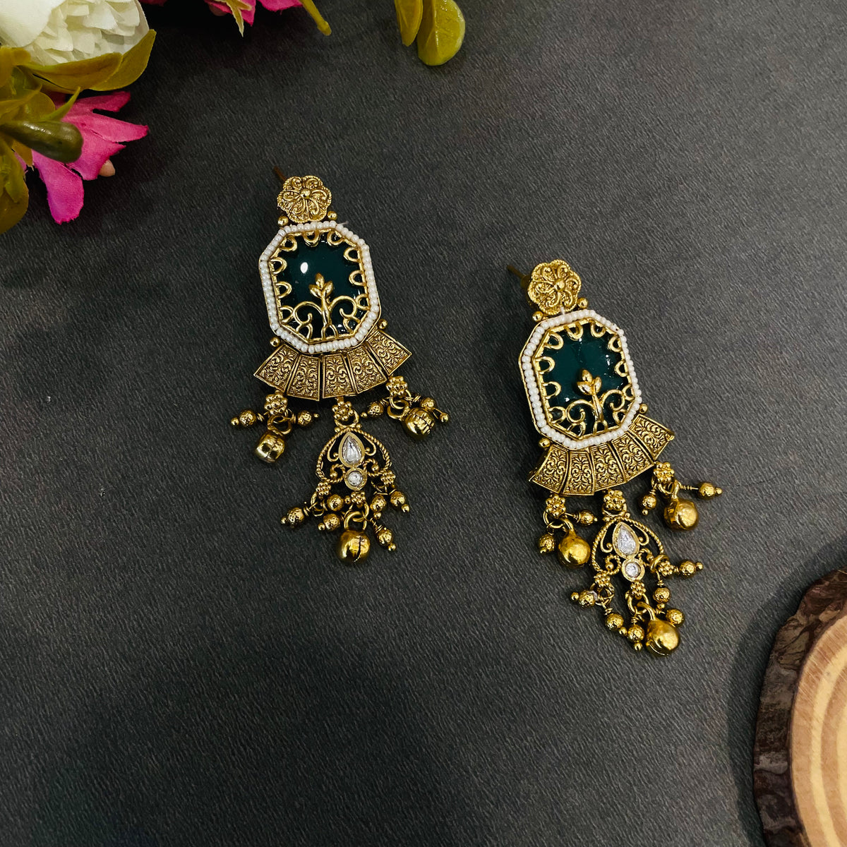 Vedanshi Neckpiece
