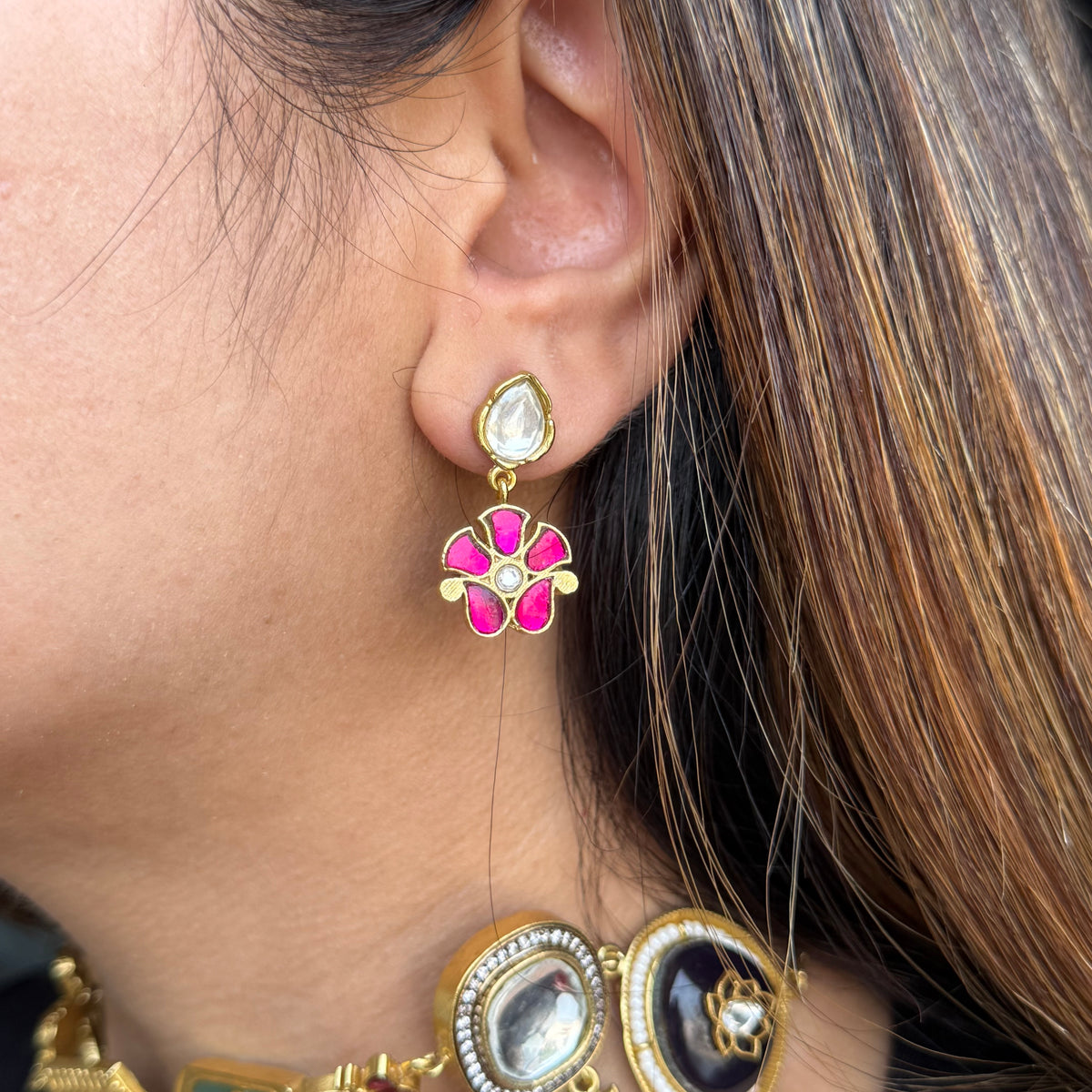 Nayaab Aiyana Choker