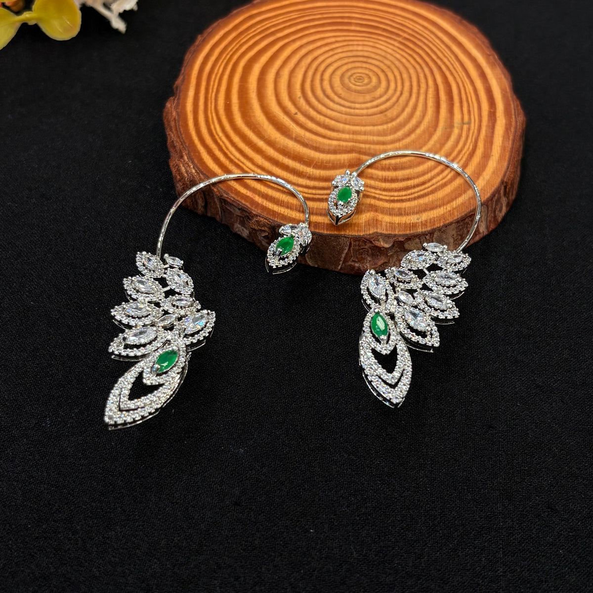 Mrinalika Earcuff