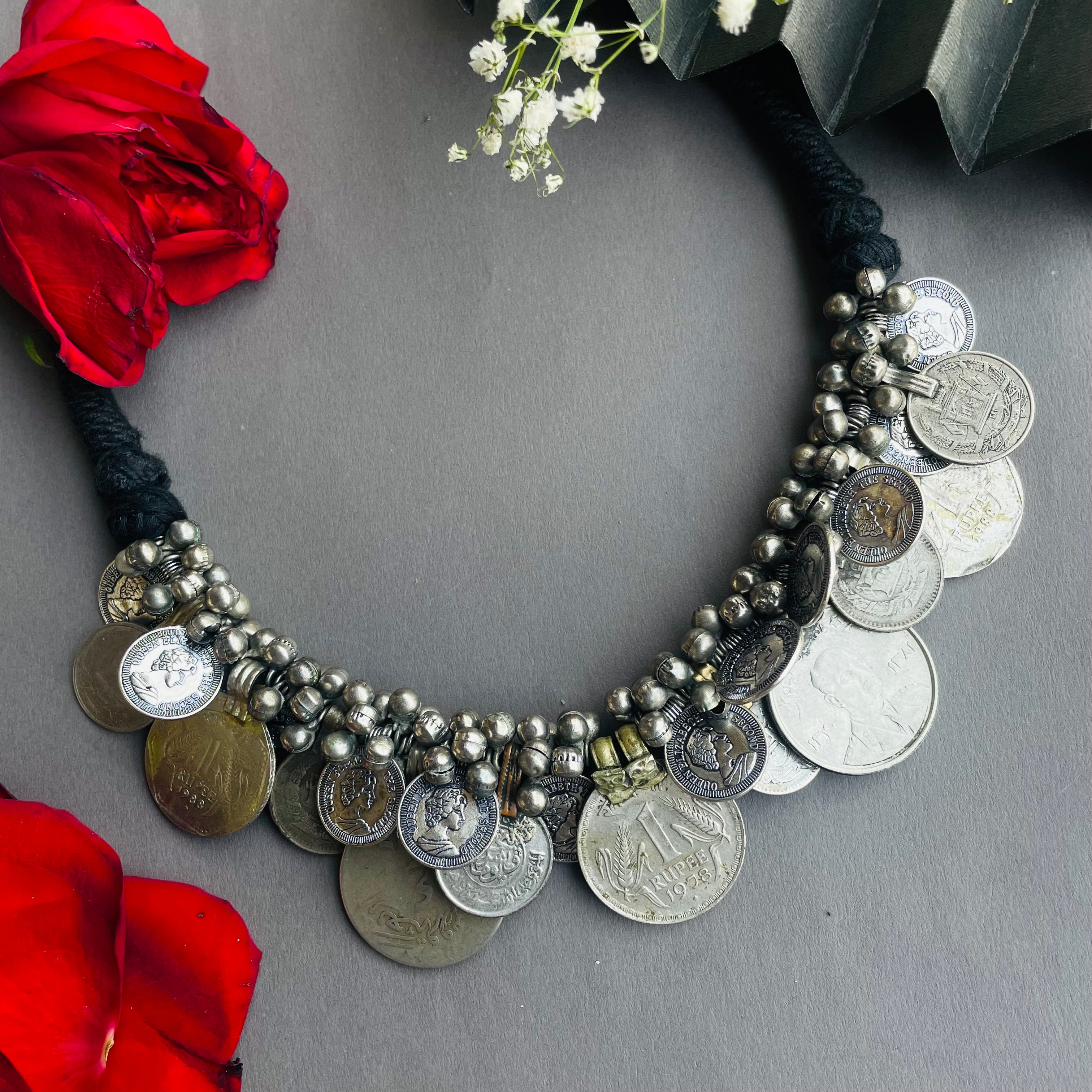 Inara Blasie neckpiece 