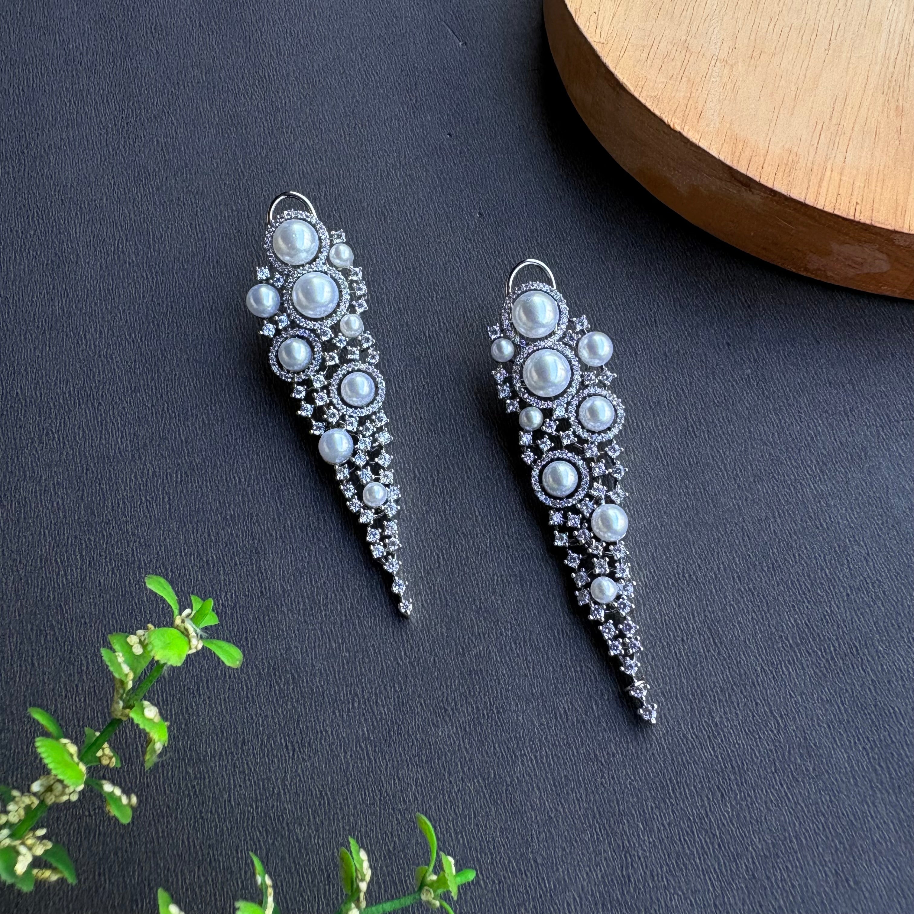 Ad Elara Earrings
