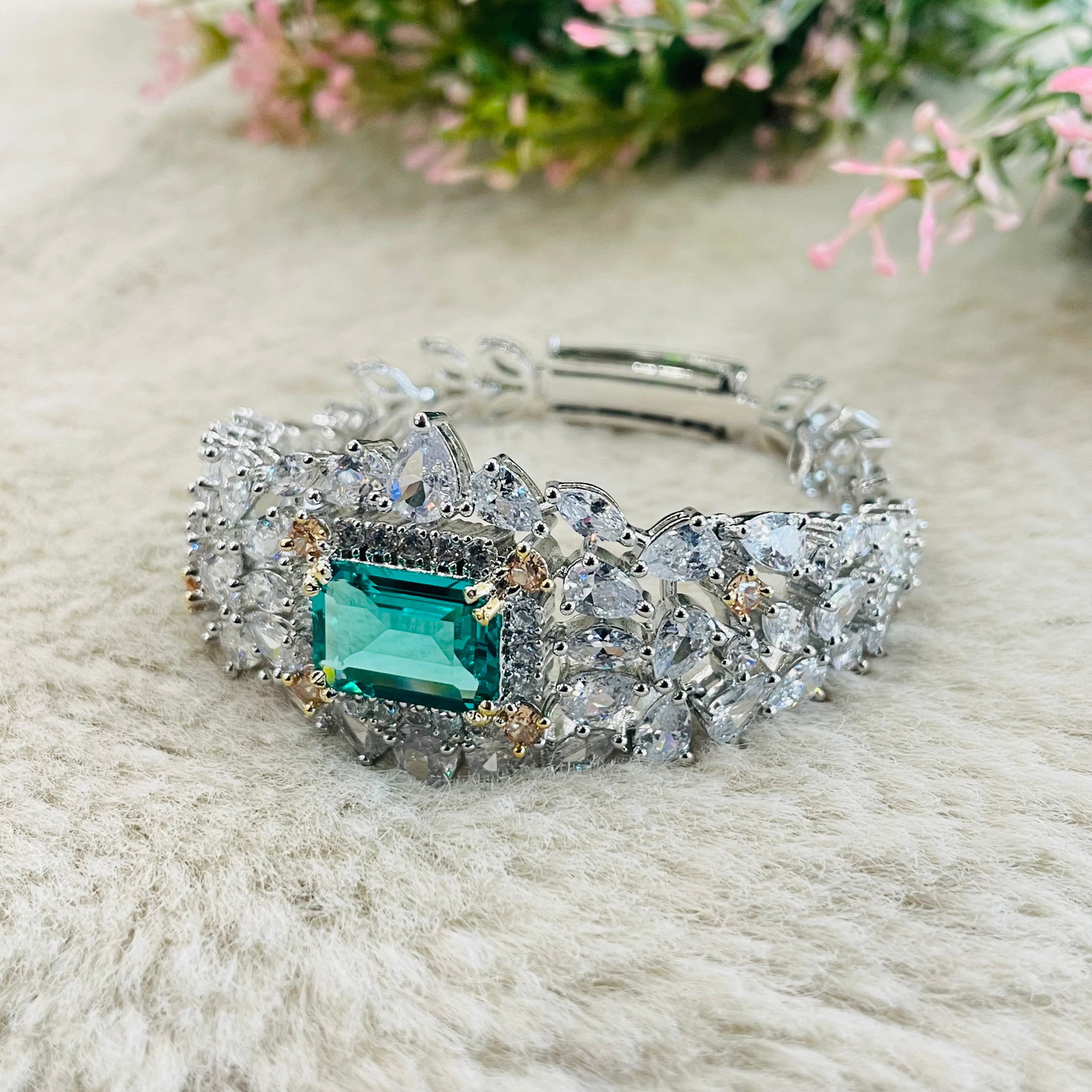 Aria ad bracelet