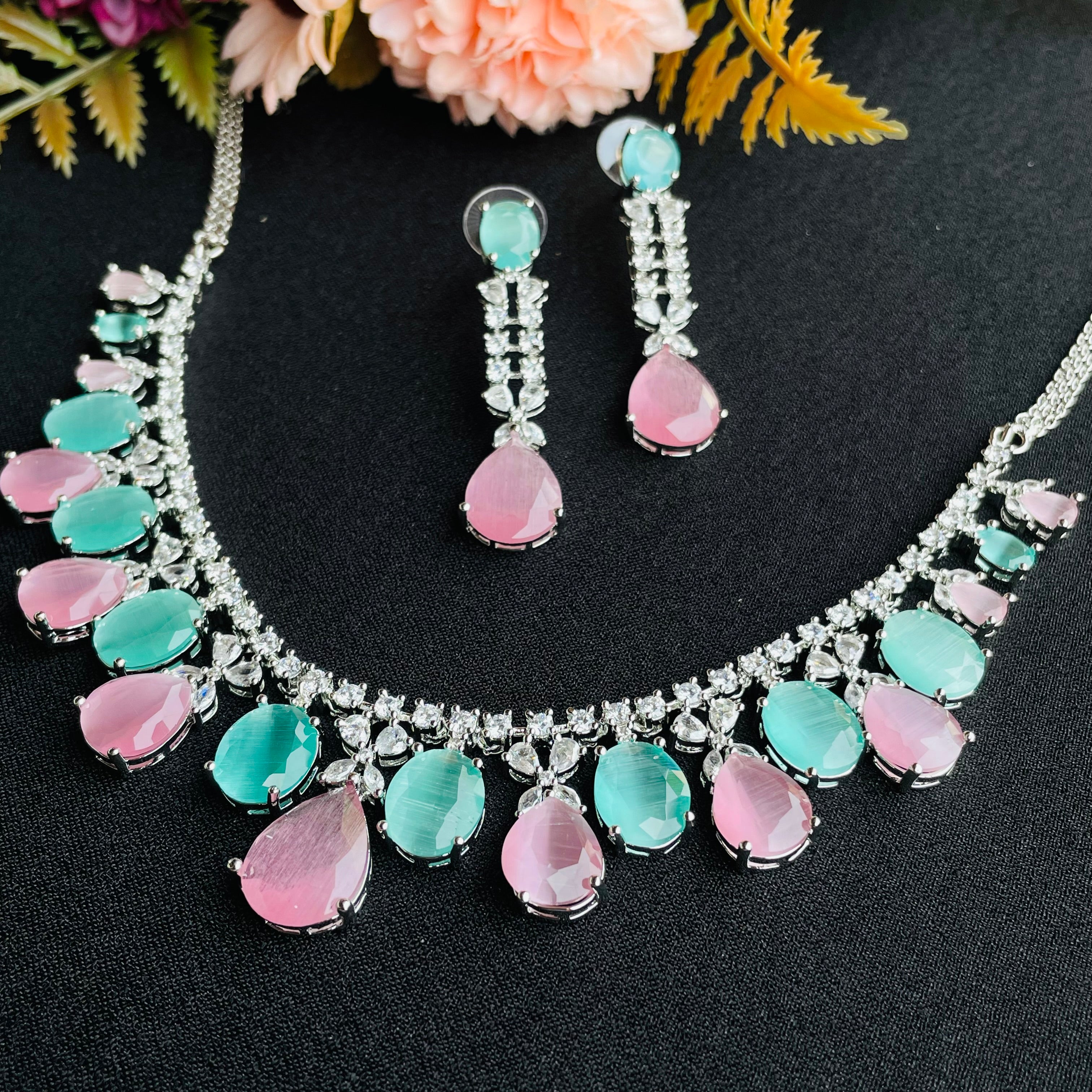 Ad Hazel Neckpiece