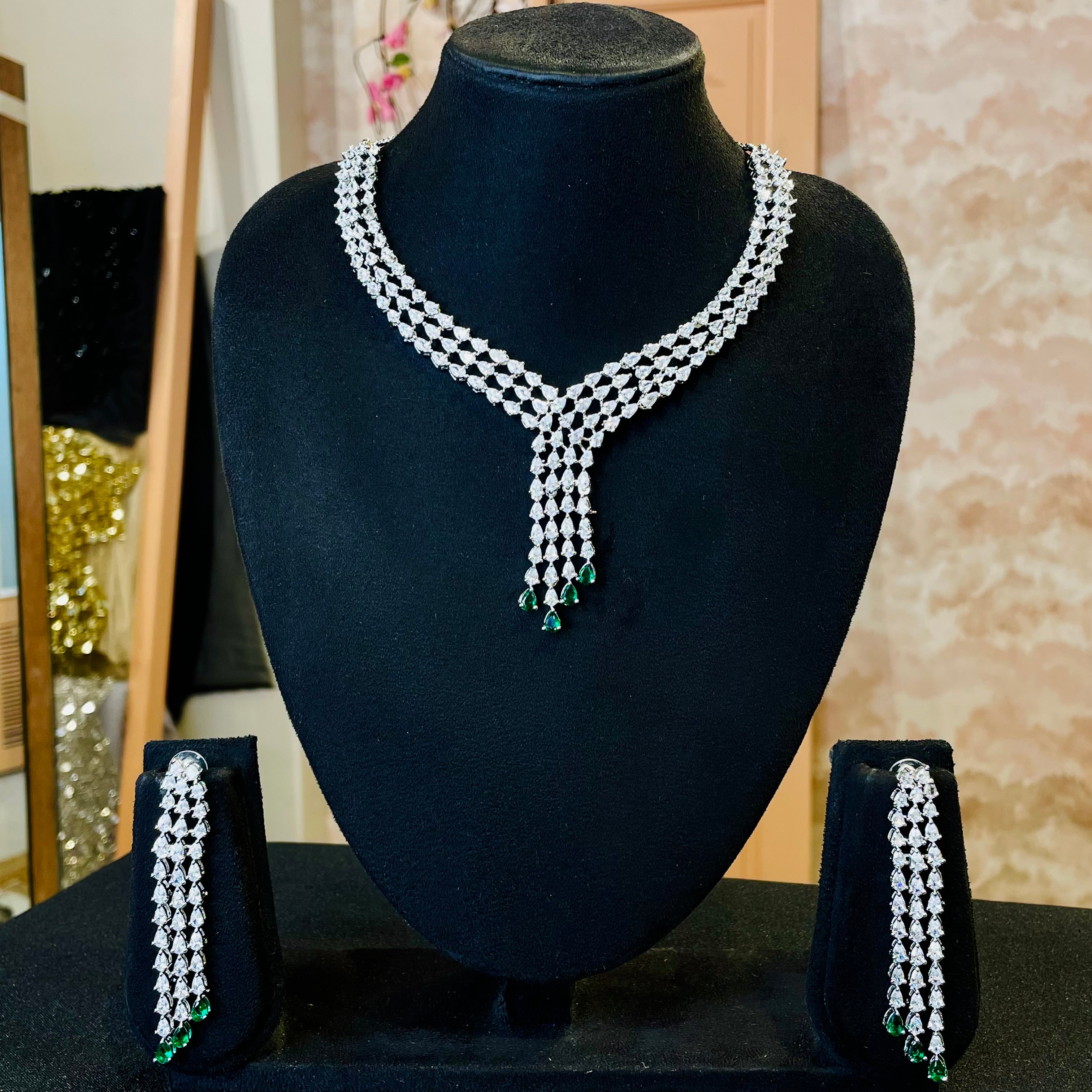 Ad Siya Neckpiece