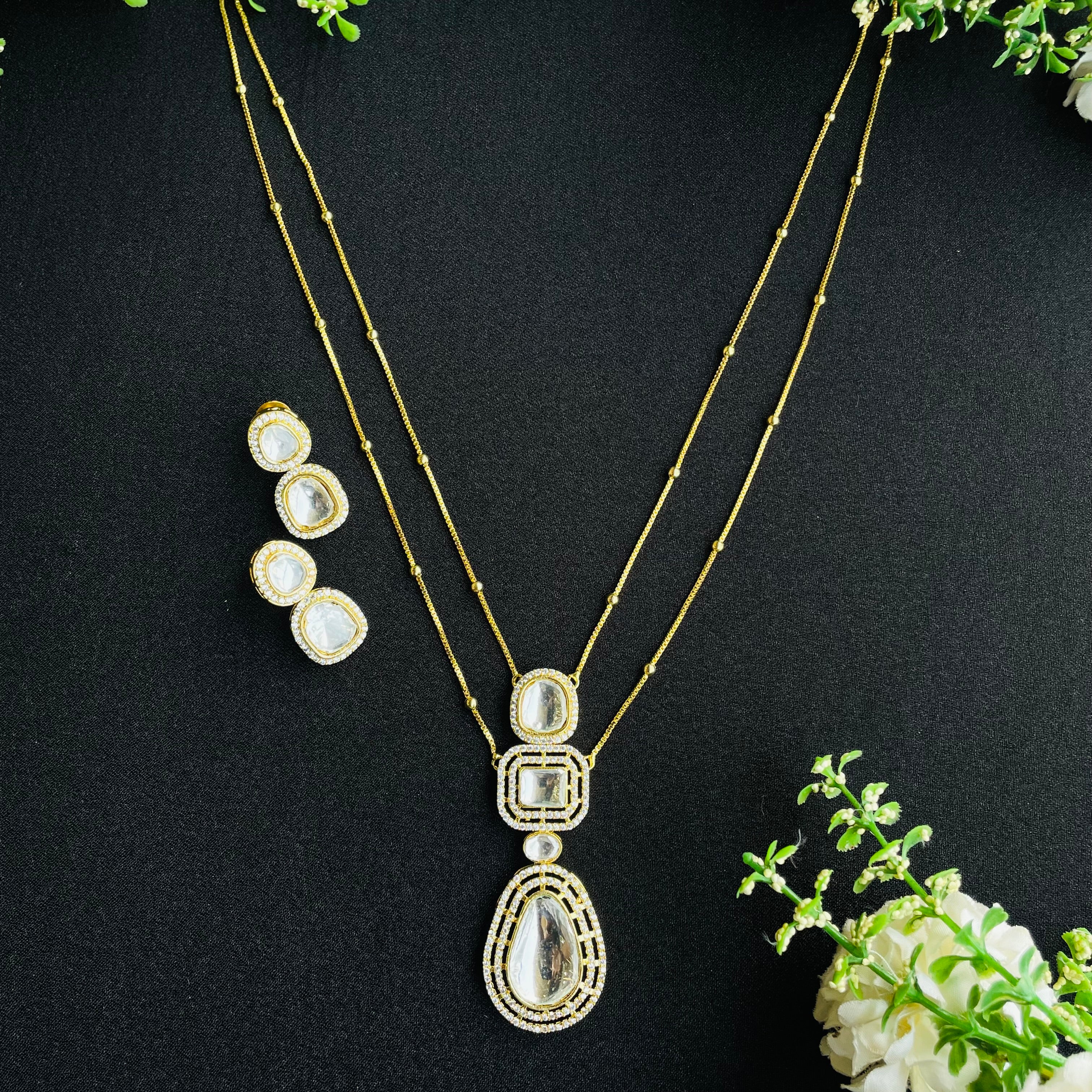 Nayaab Mahi Polki Pendant Neckpiece