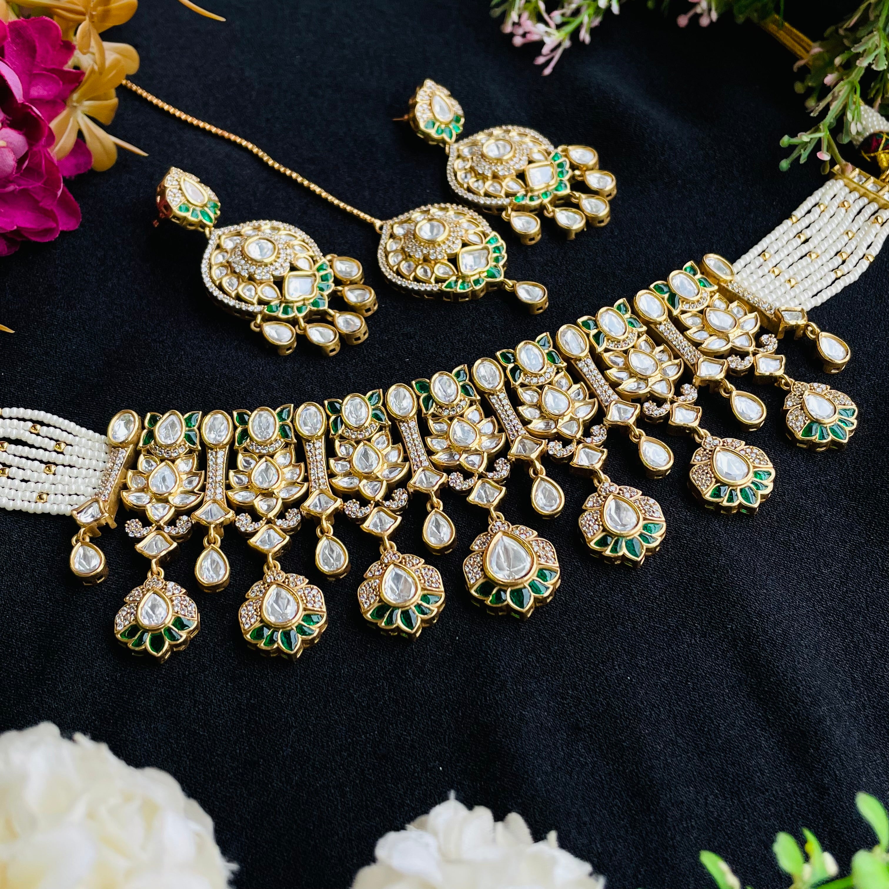 Nayaab kavika Neckpiece