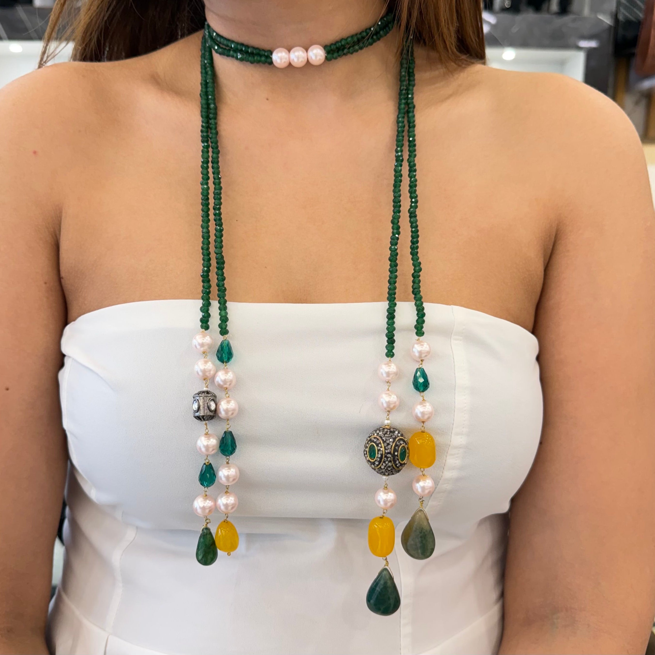 Nayaab Vanessa pearl long mala