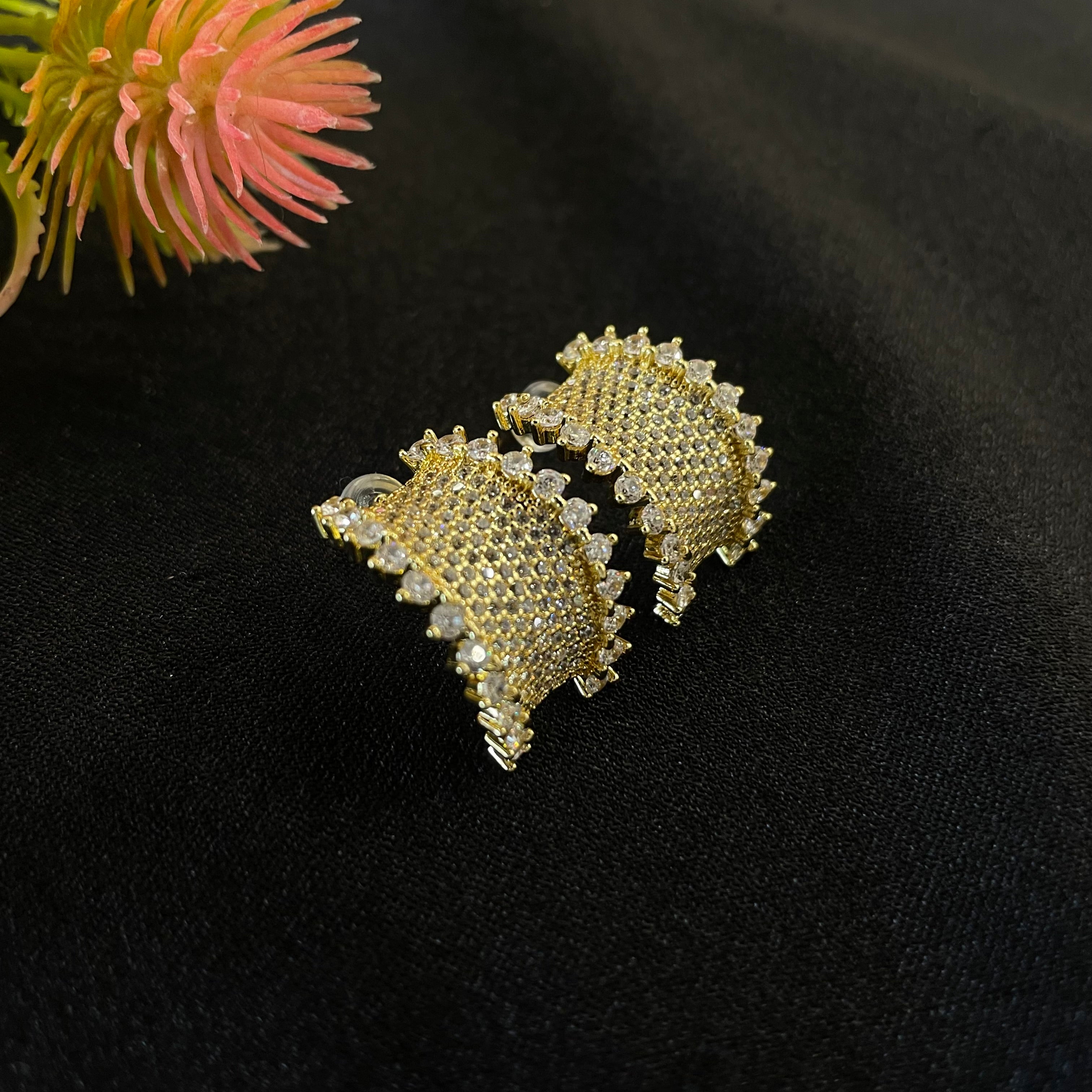 AD Aaira studs