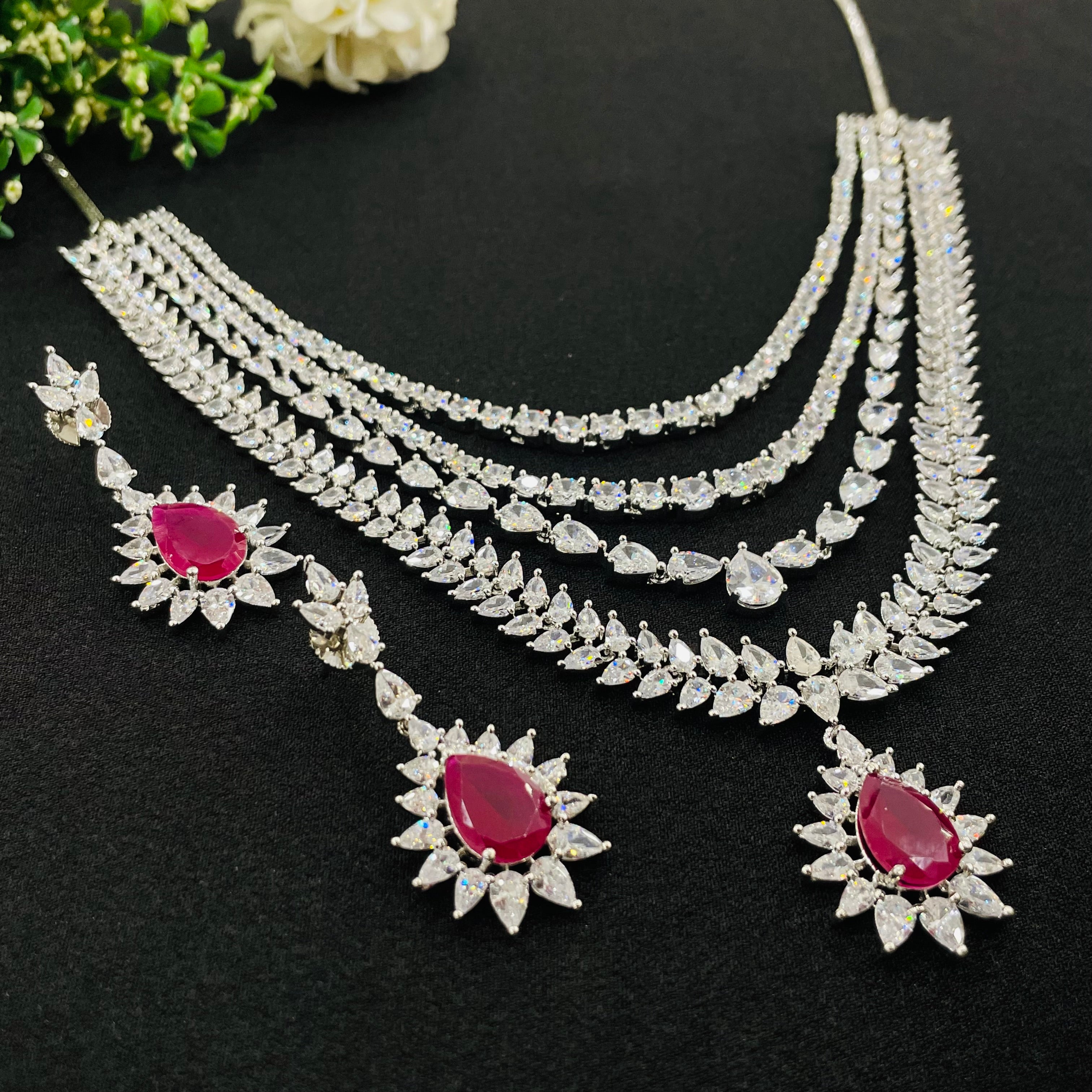 Ad Haniya Neckpiece