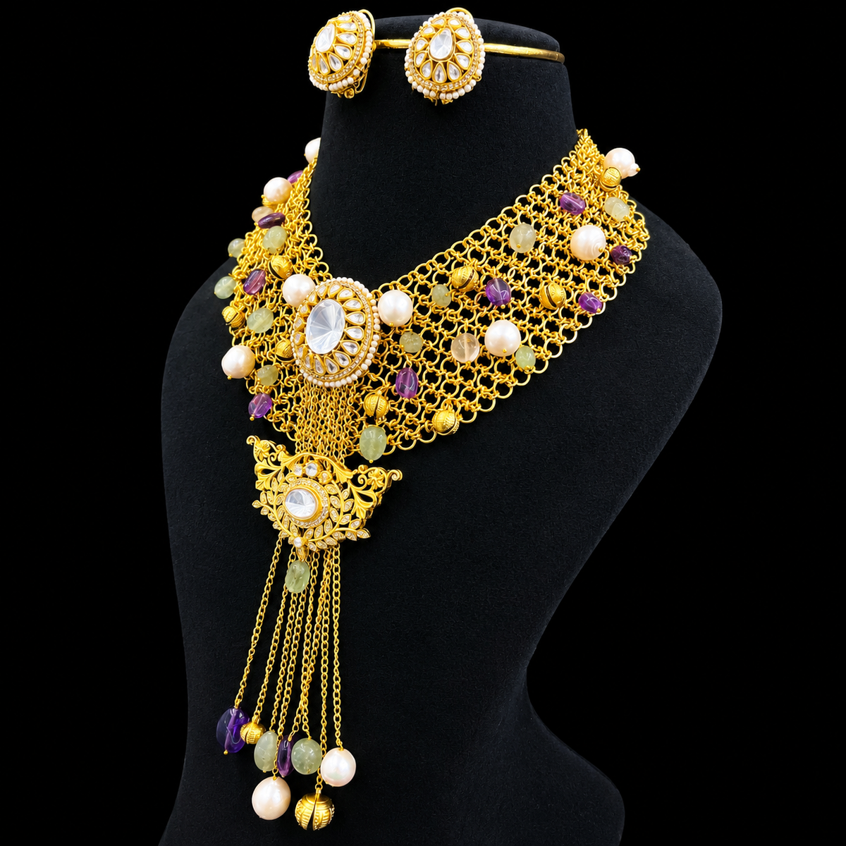 Gulrukh Neckpiece