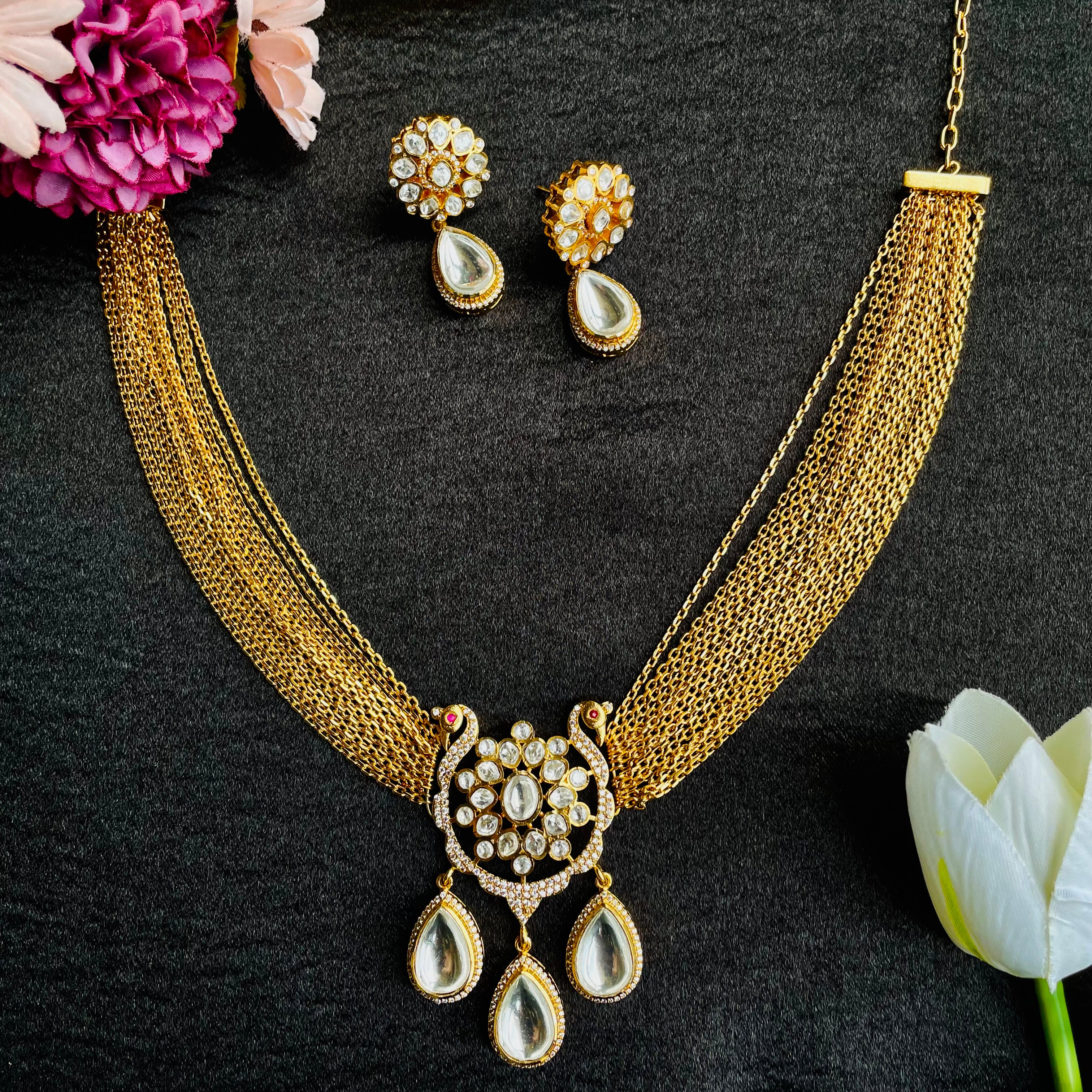 Nayaab Ahana Polki Neckpiece
