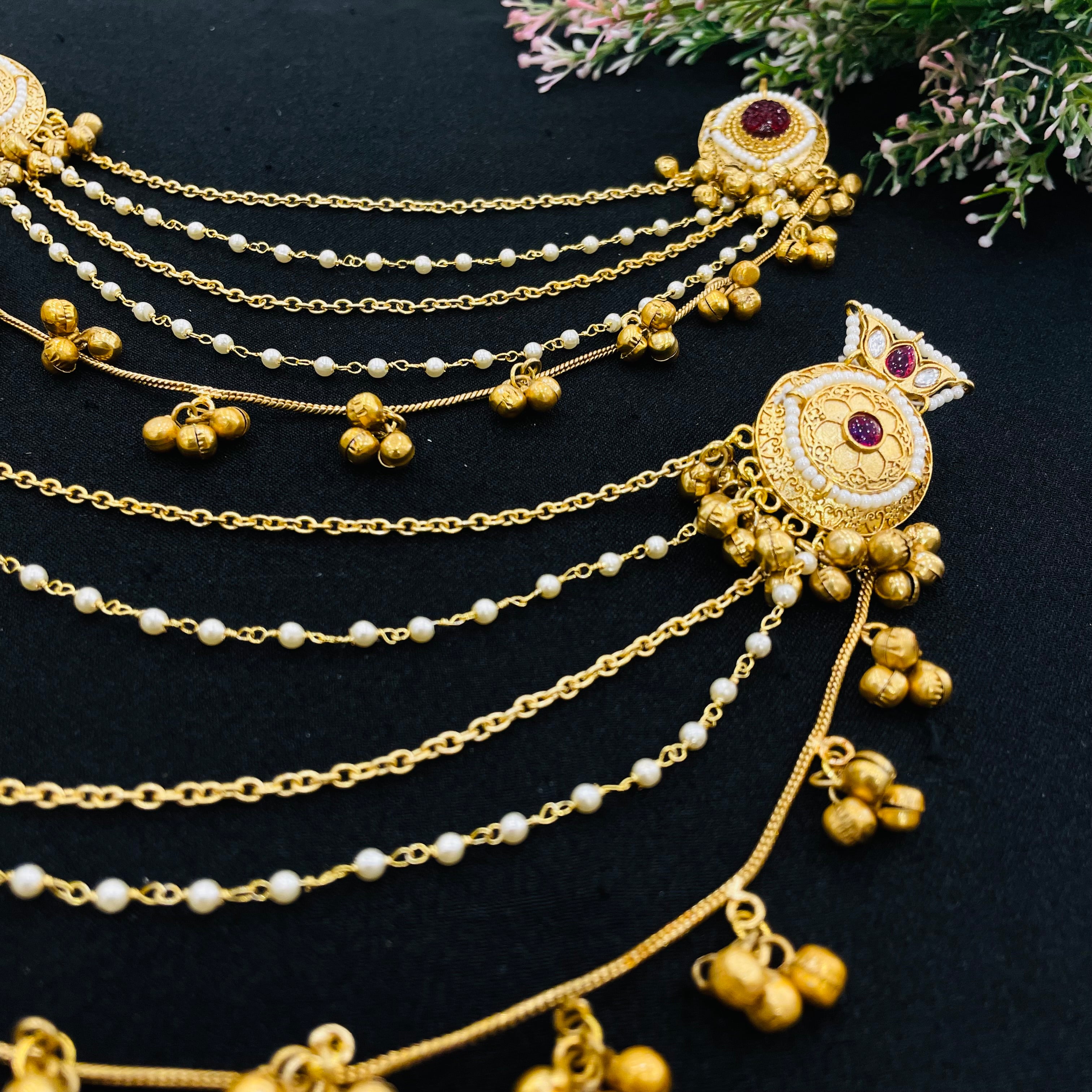 Nayaab Priyanka Earring Kanchain