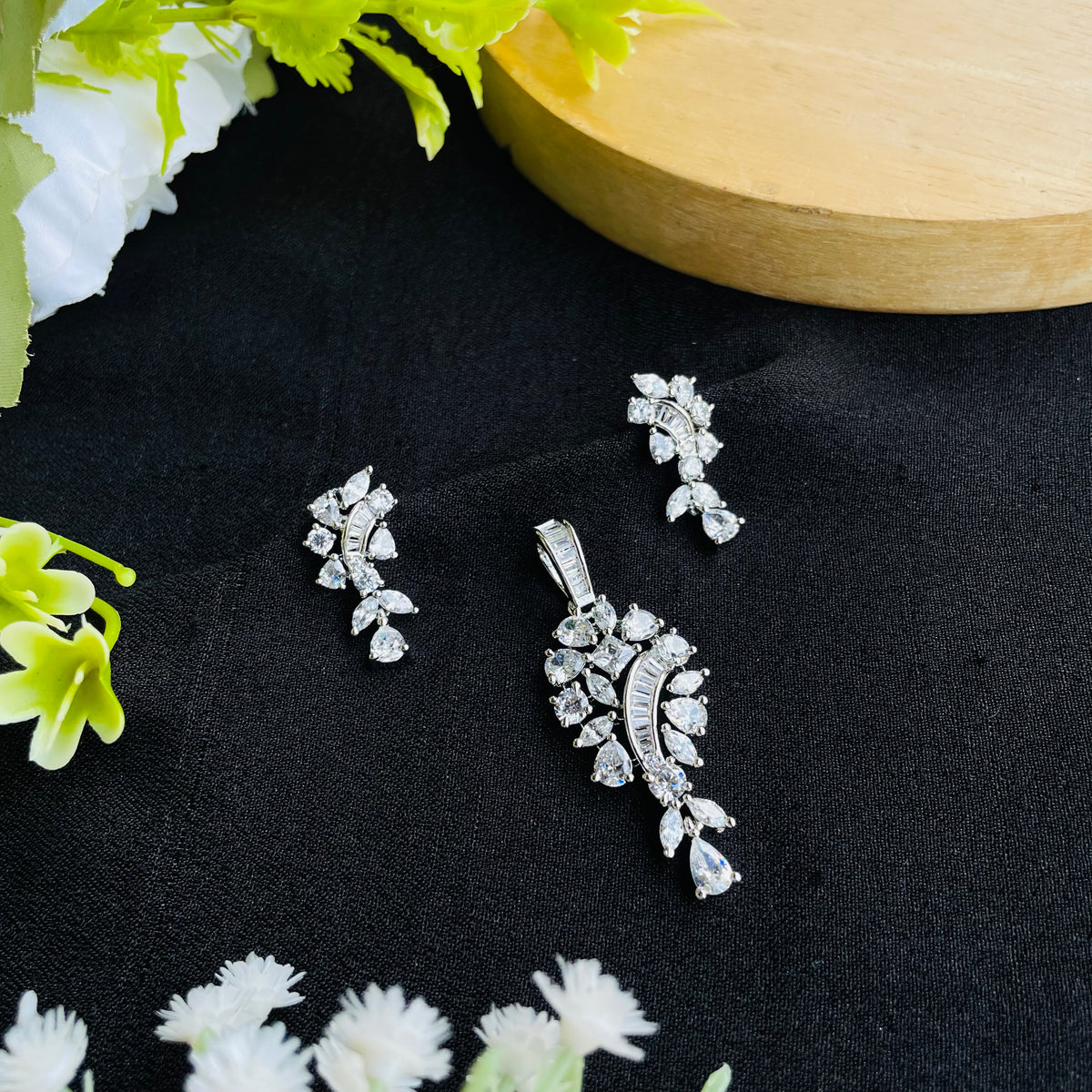 Crystal Pendant Set