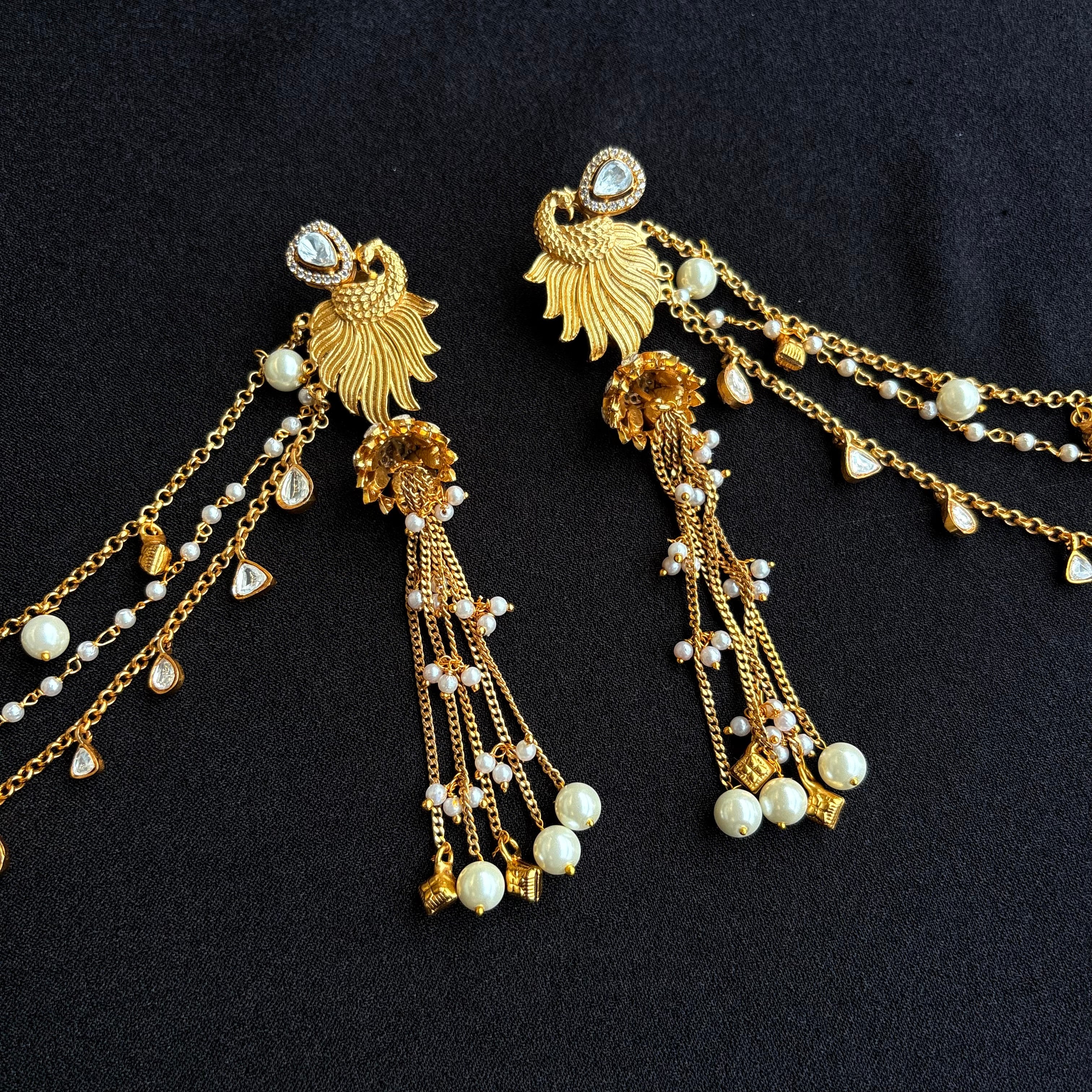 Nayaab Aarohi Earrings