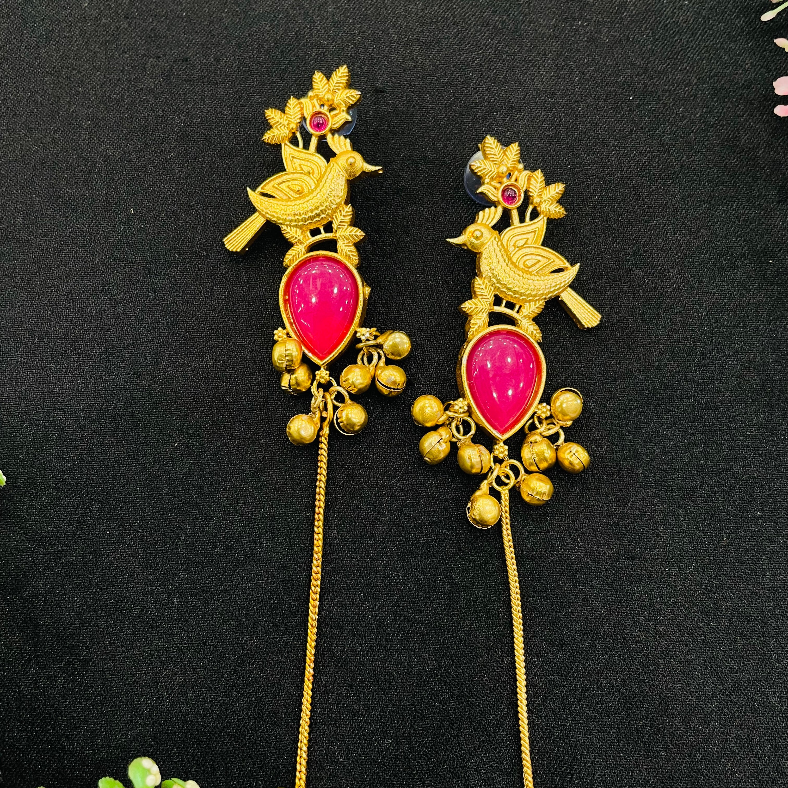 Nayaab Vedika Earrings
