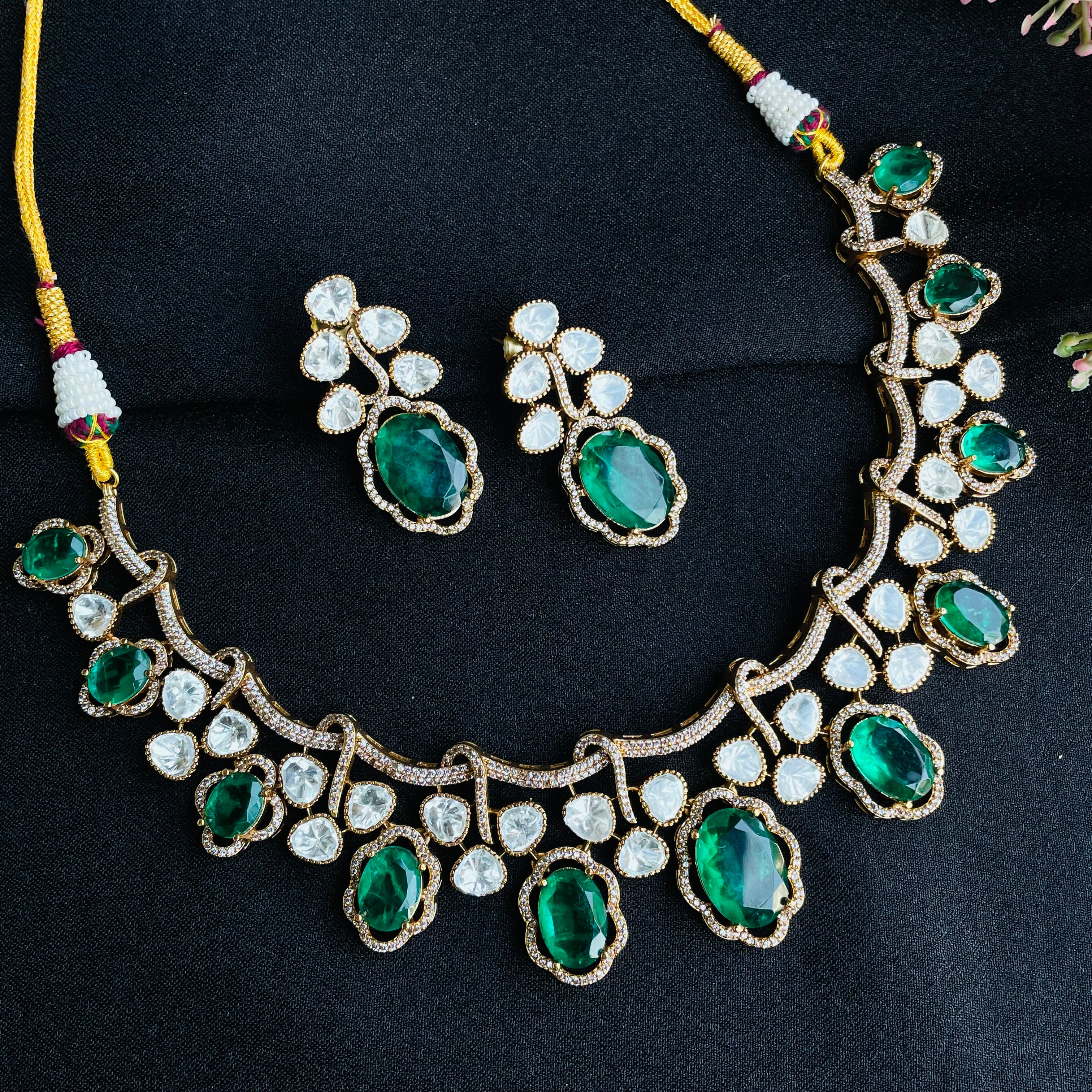 Nayaab Roohi Polki Neckpiece
