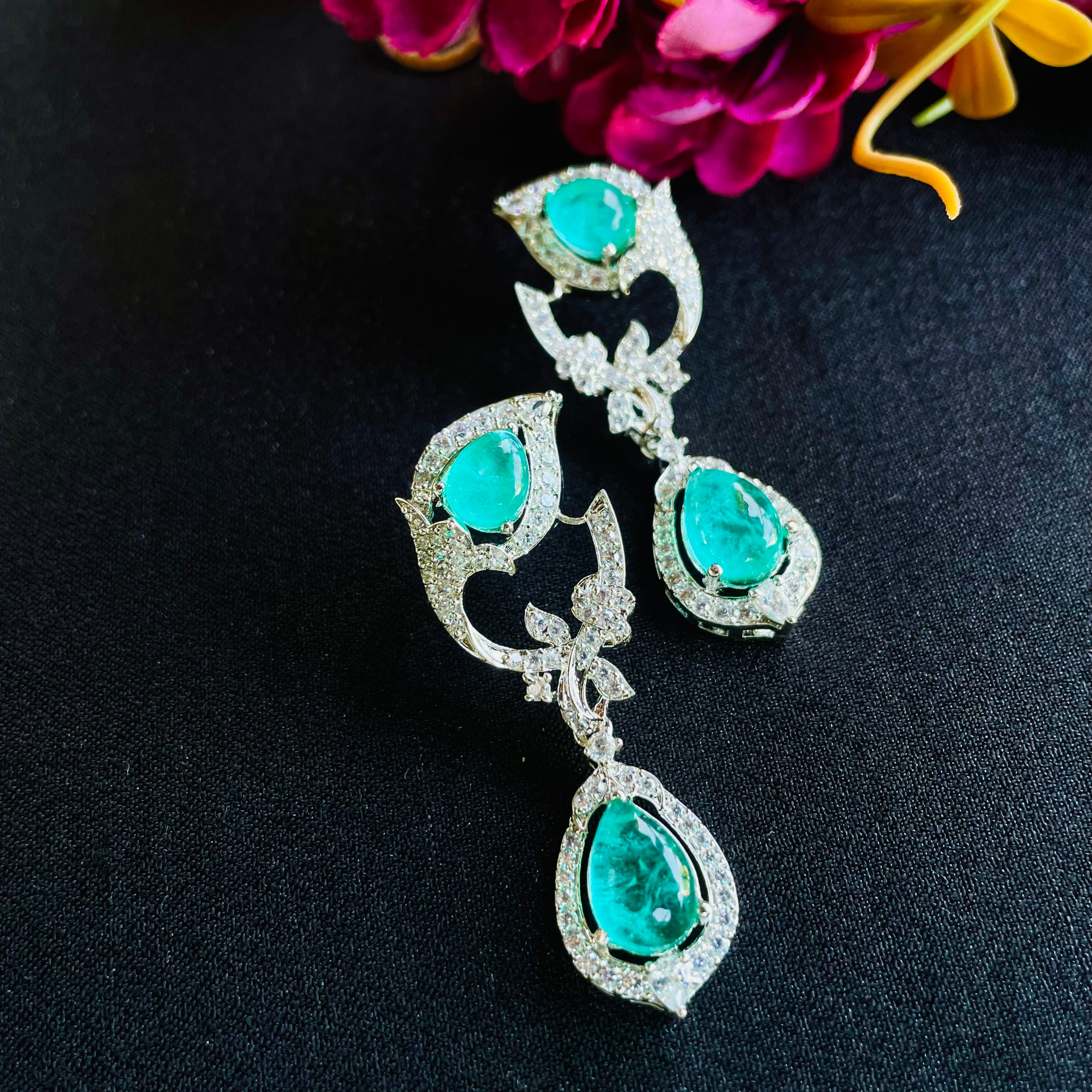 Ad Raina Neckpiece