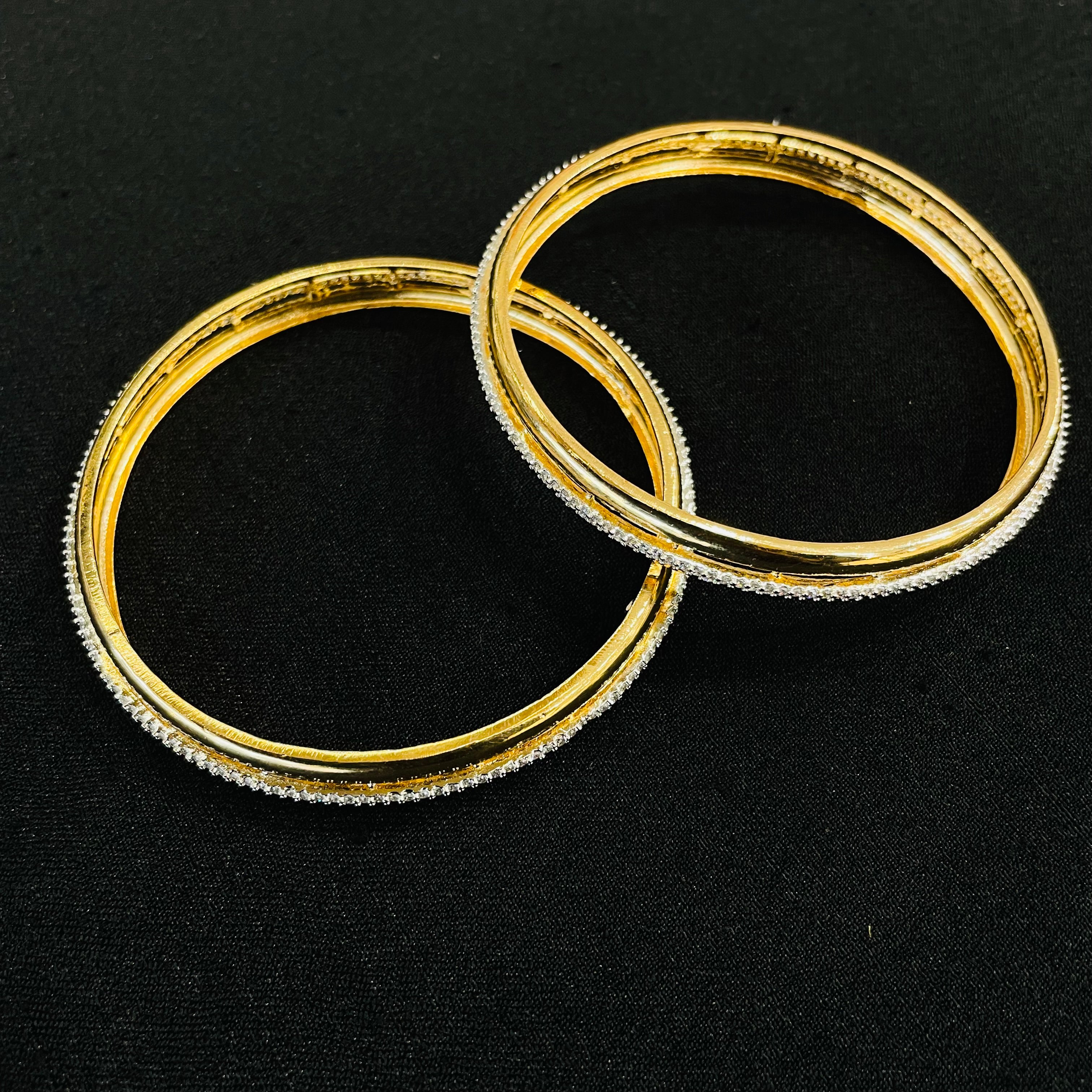 AD Myra Bangles