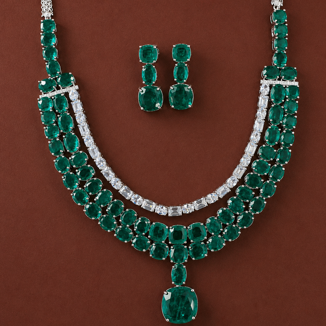 Ad Amaira Neckpiece