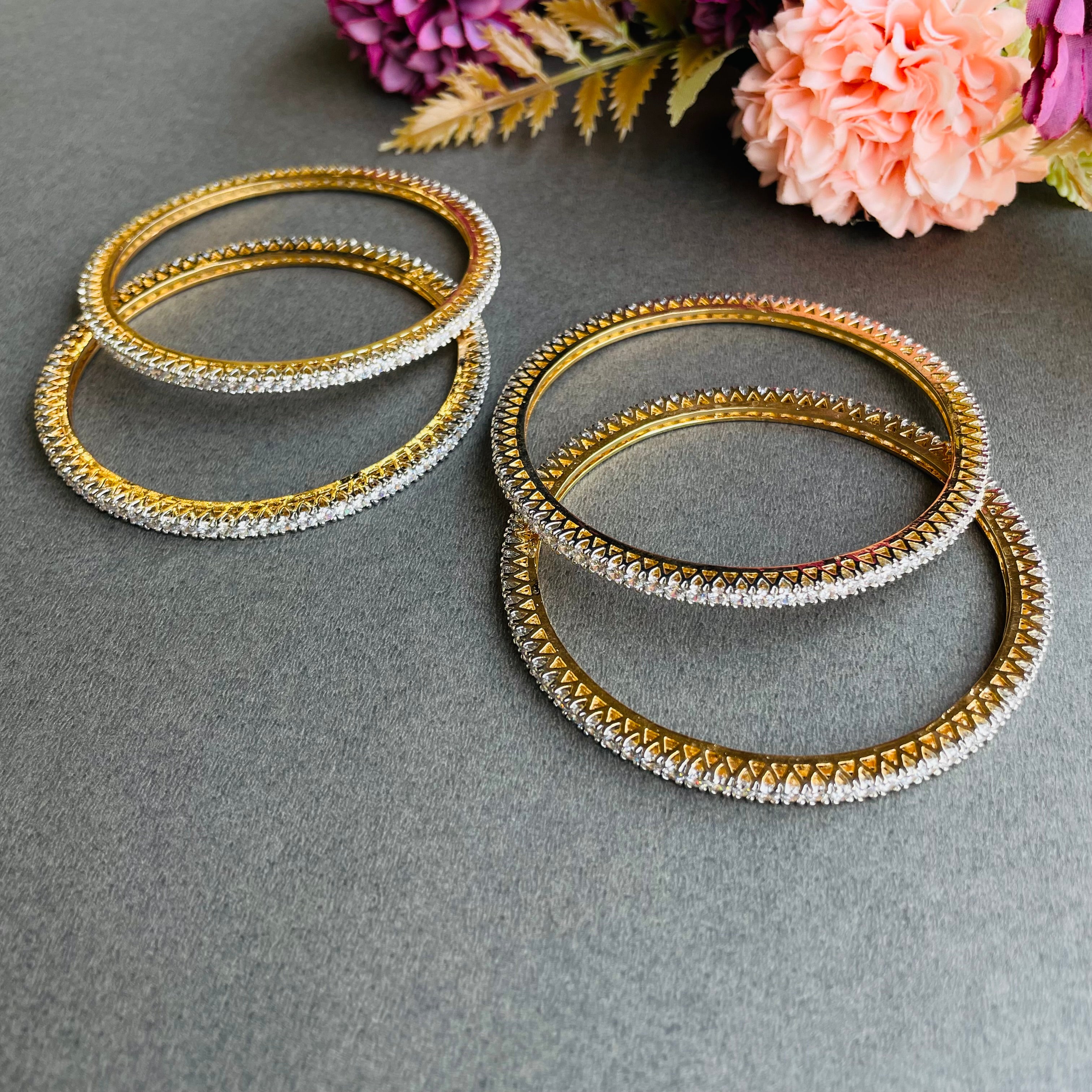 Elena ad bangles set 01