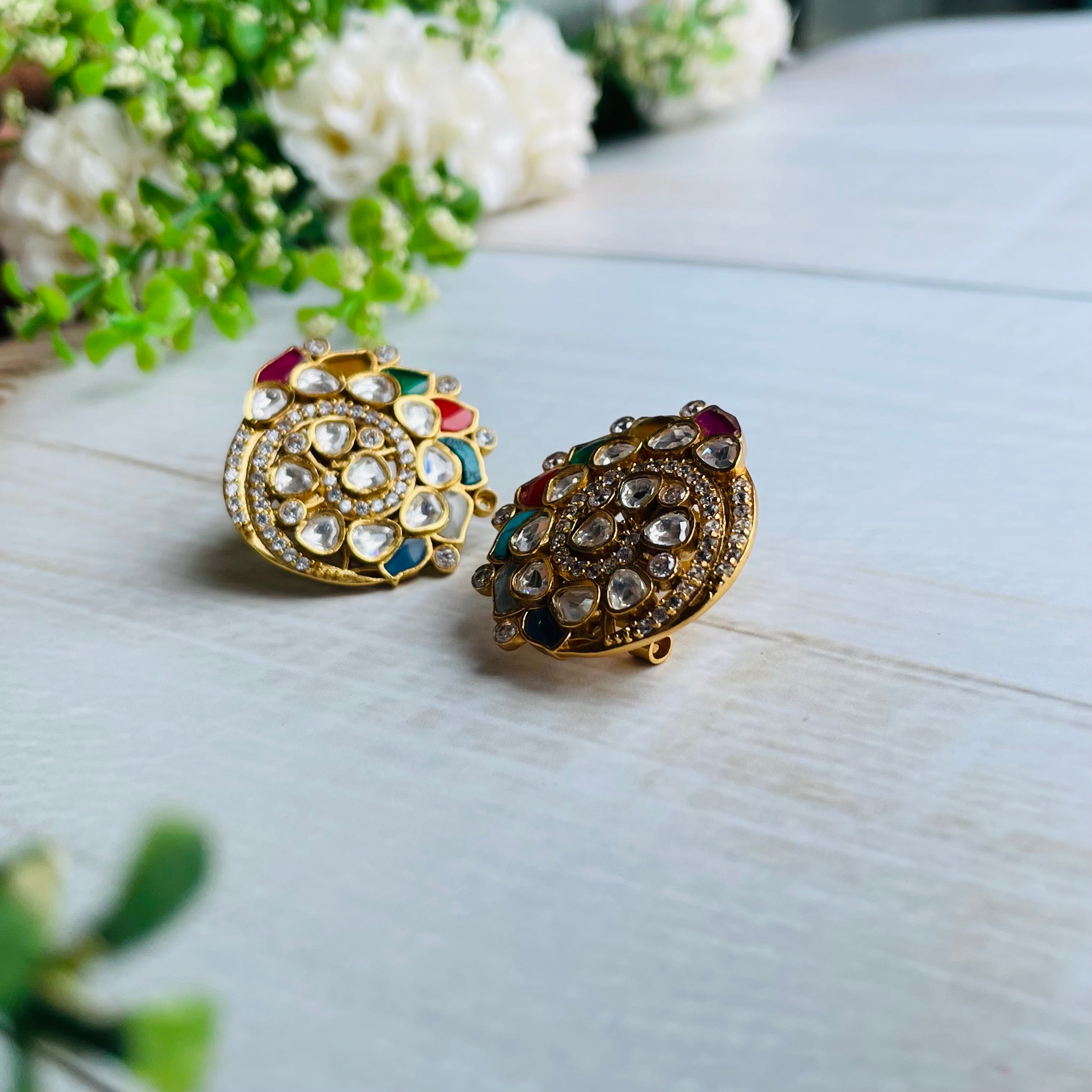 Nayaab Ruhi Multi studs
