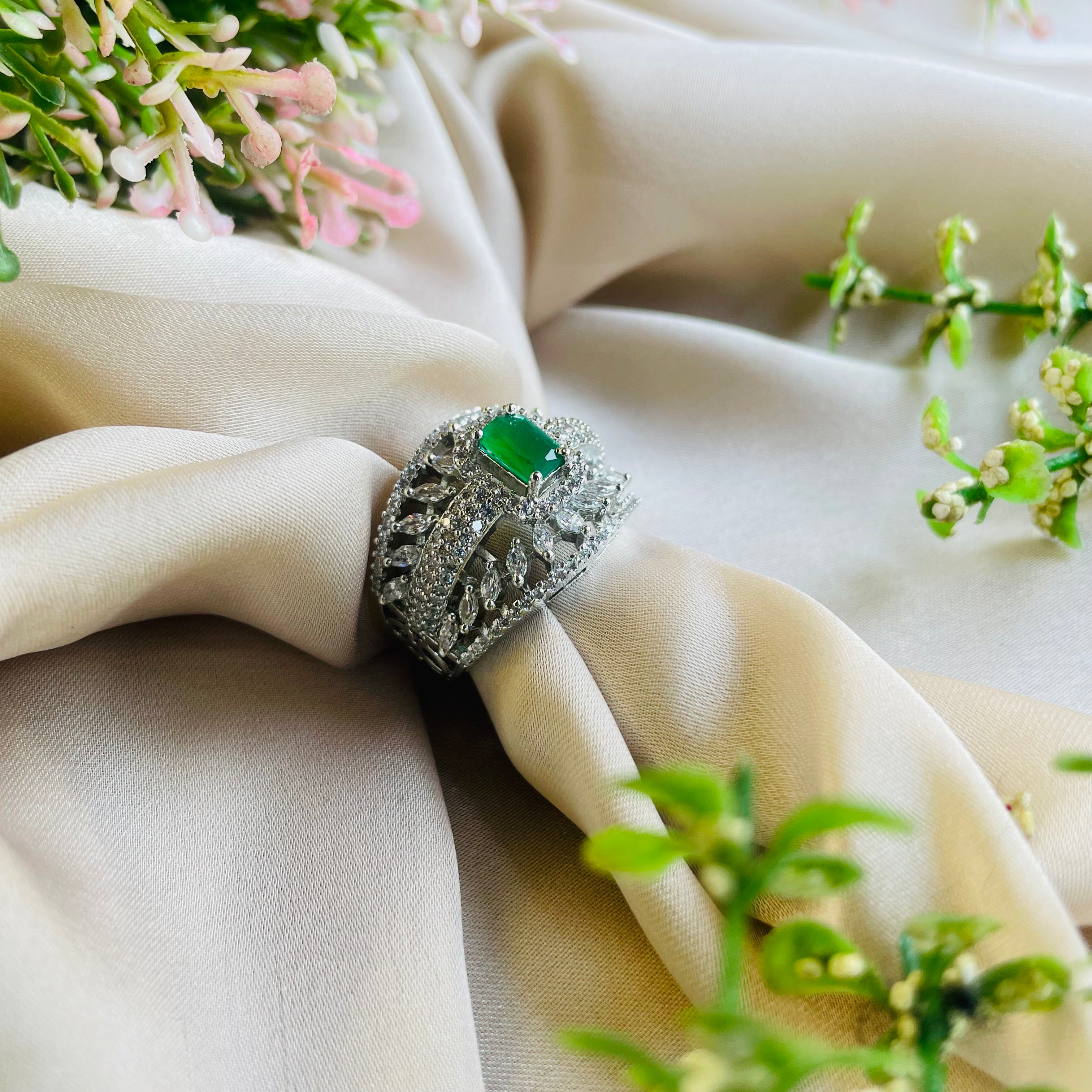 Ad Grace ring adjustable