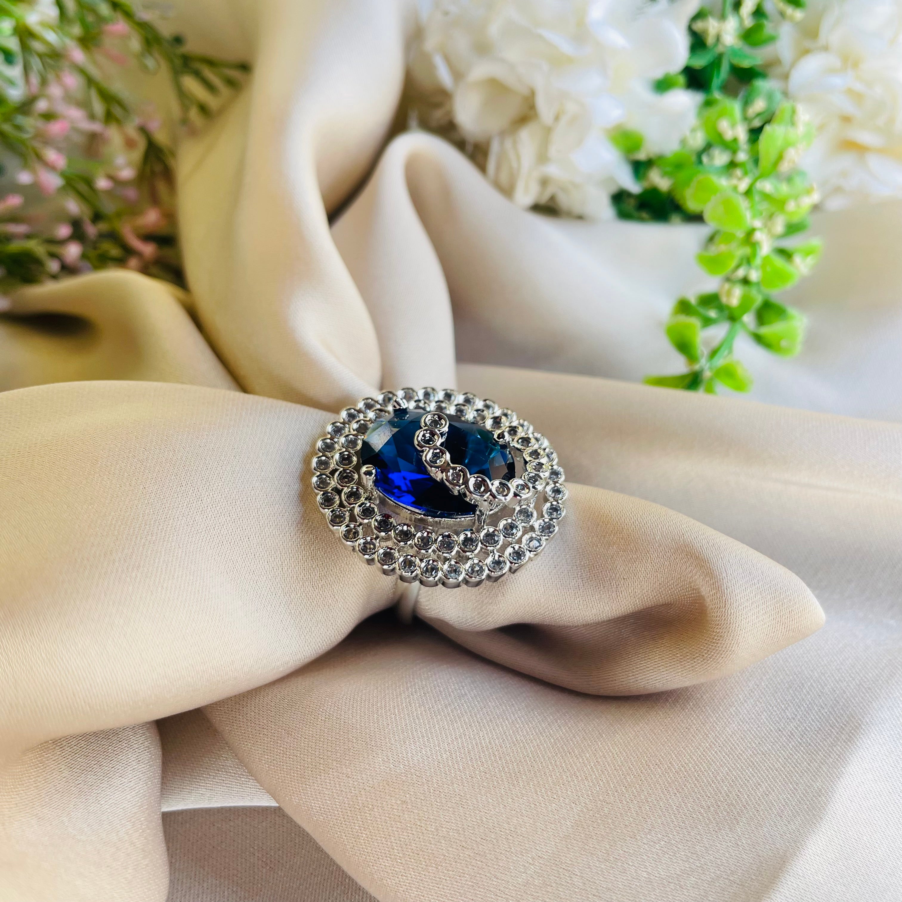 Ad Mary ring adjustable