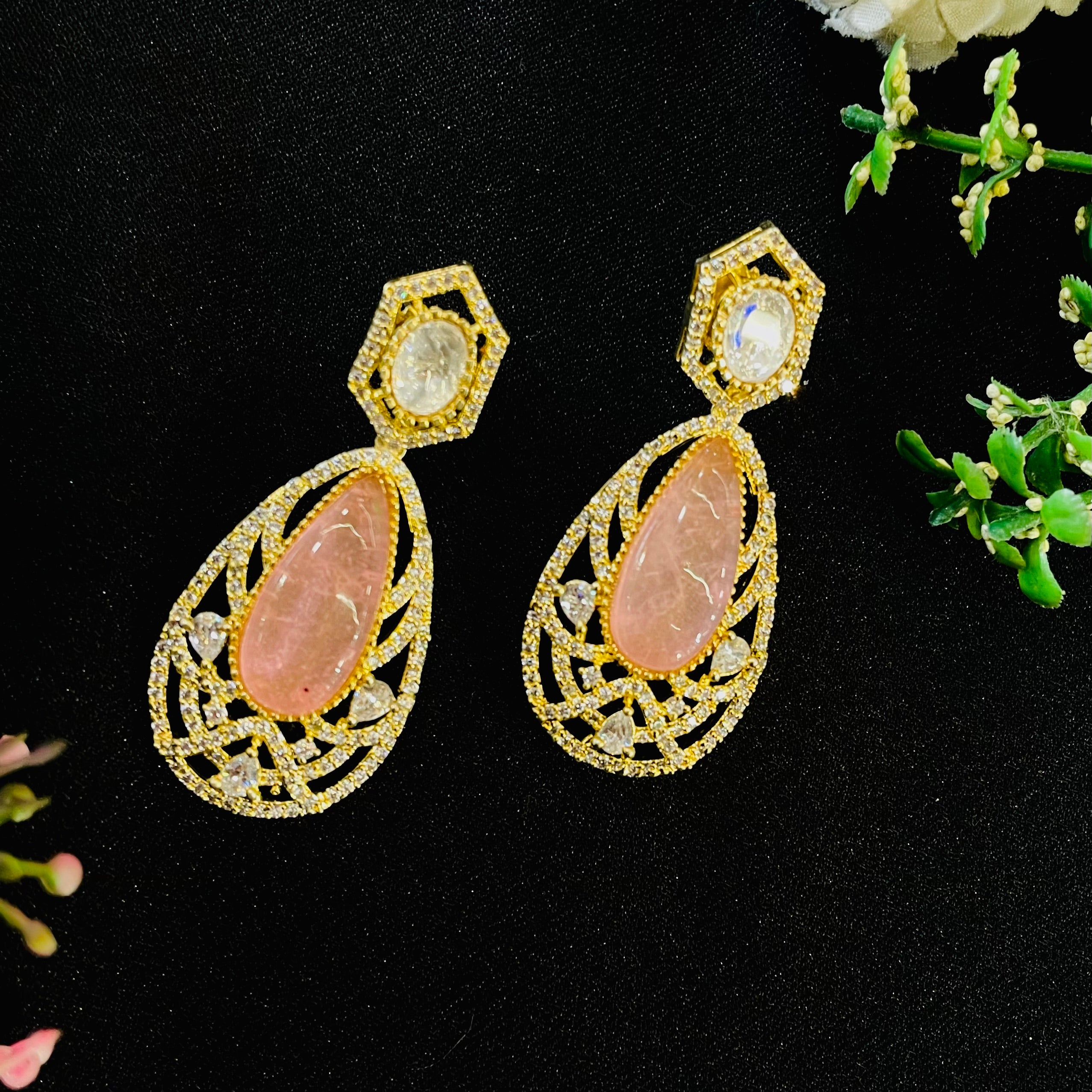 Nayaab Kasvi Earrings