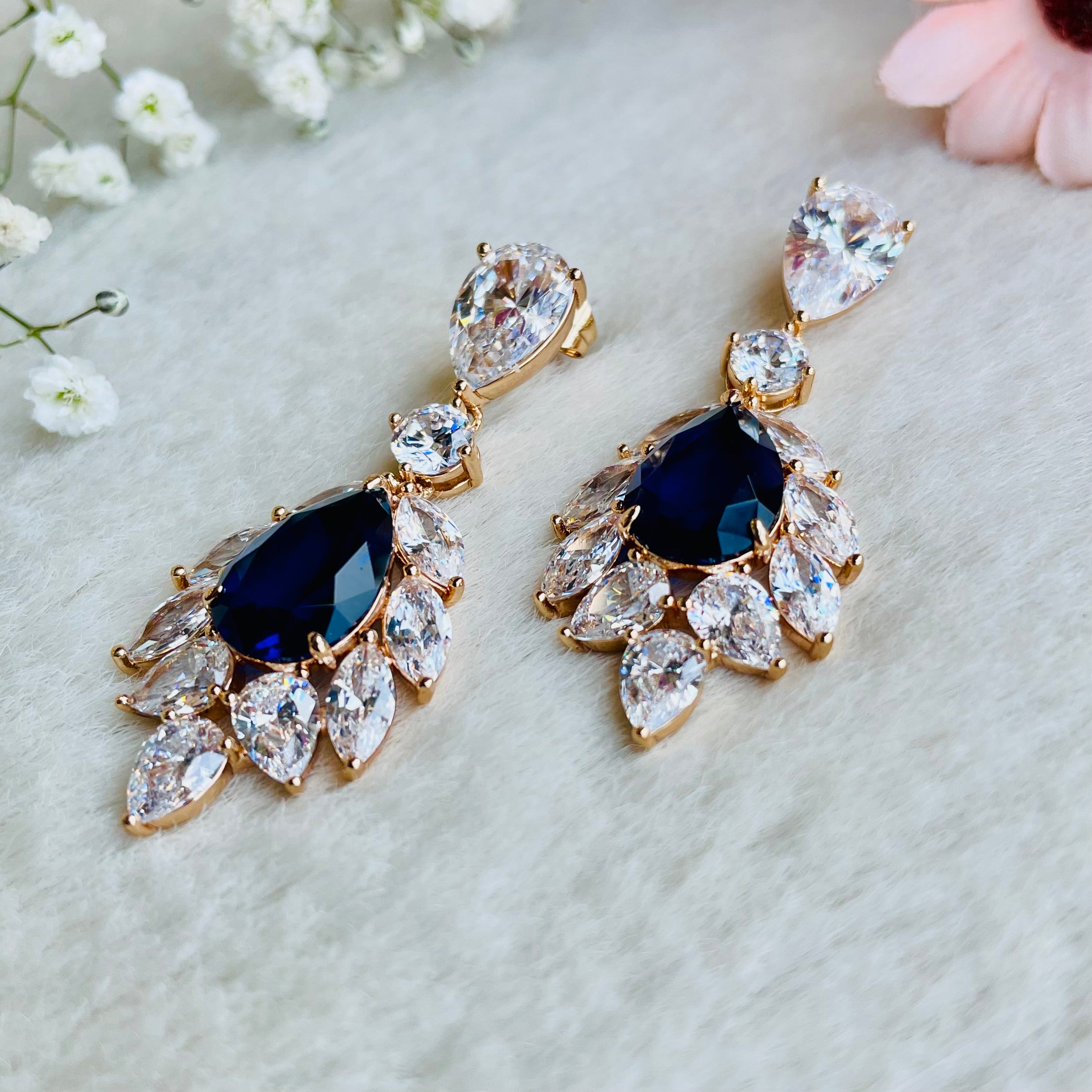 Layla Liv Earrings