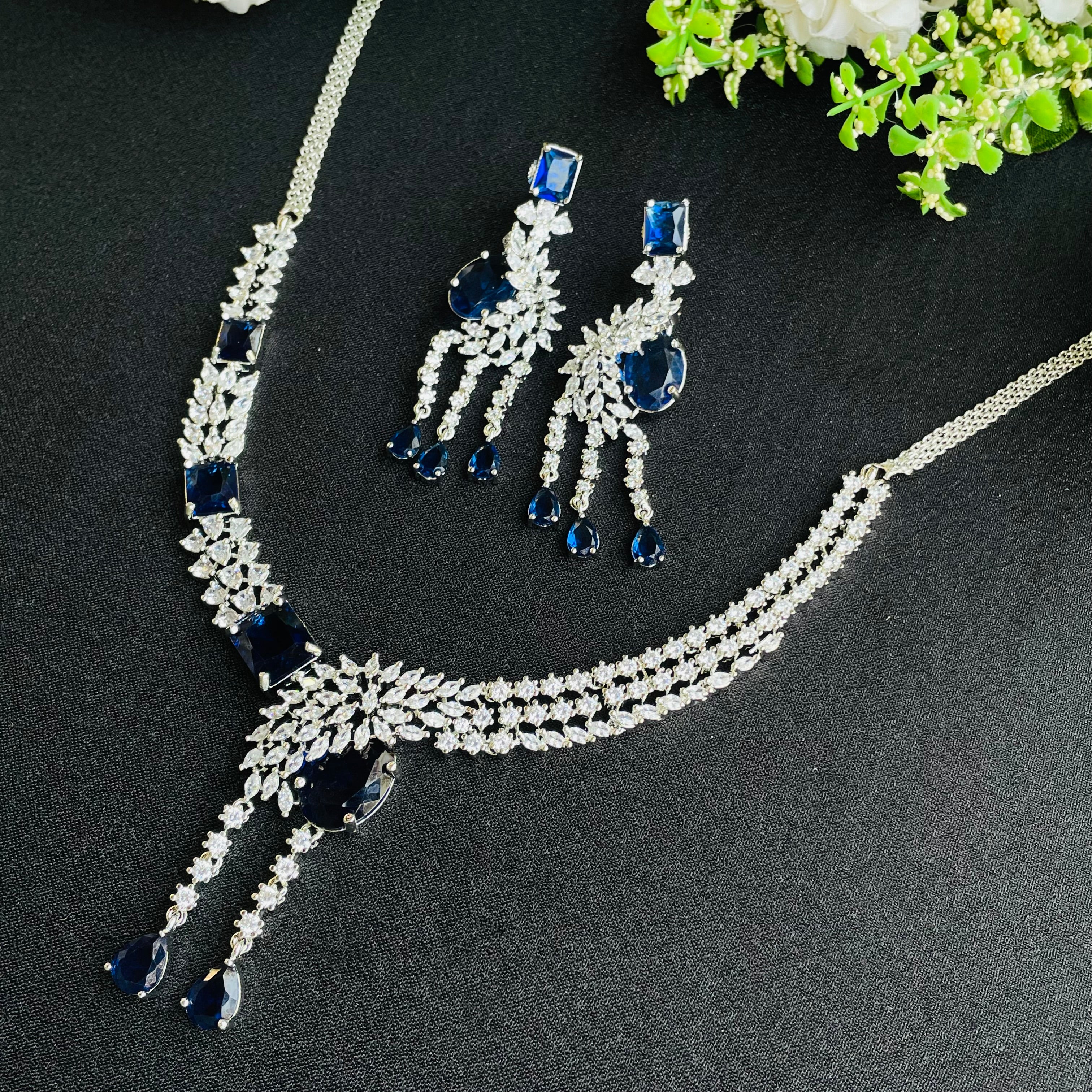 Ad Zarin Neckpiece