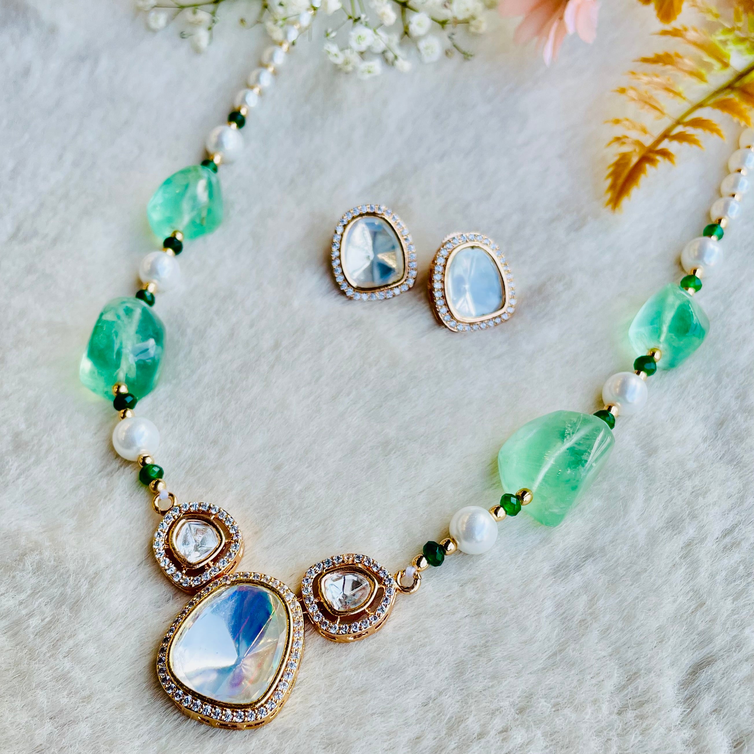 Nayaab Zora Polki Neckpiece