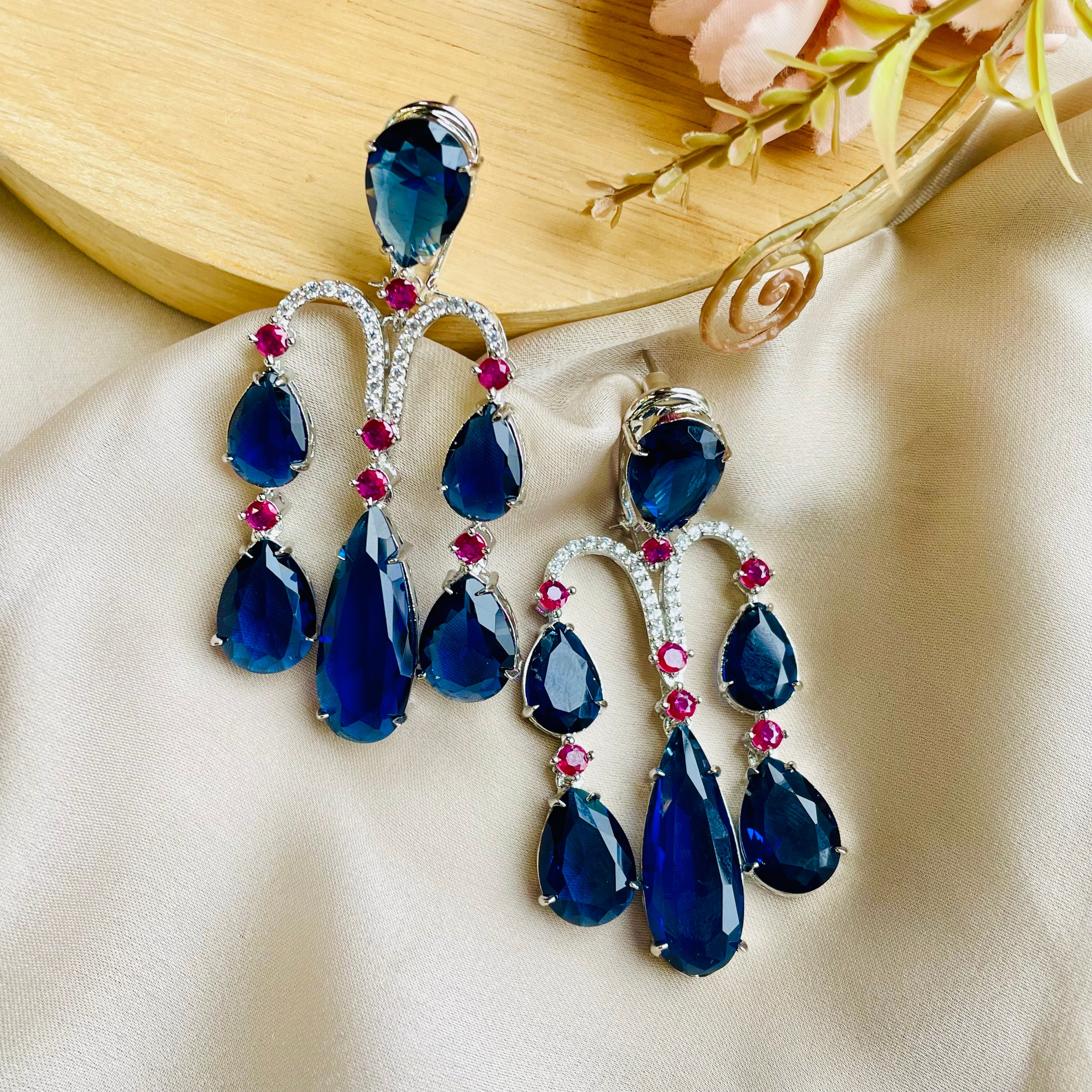 Ad Julia earrings-2