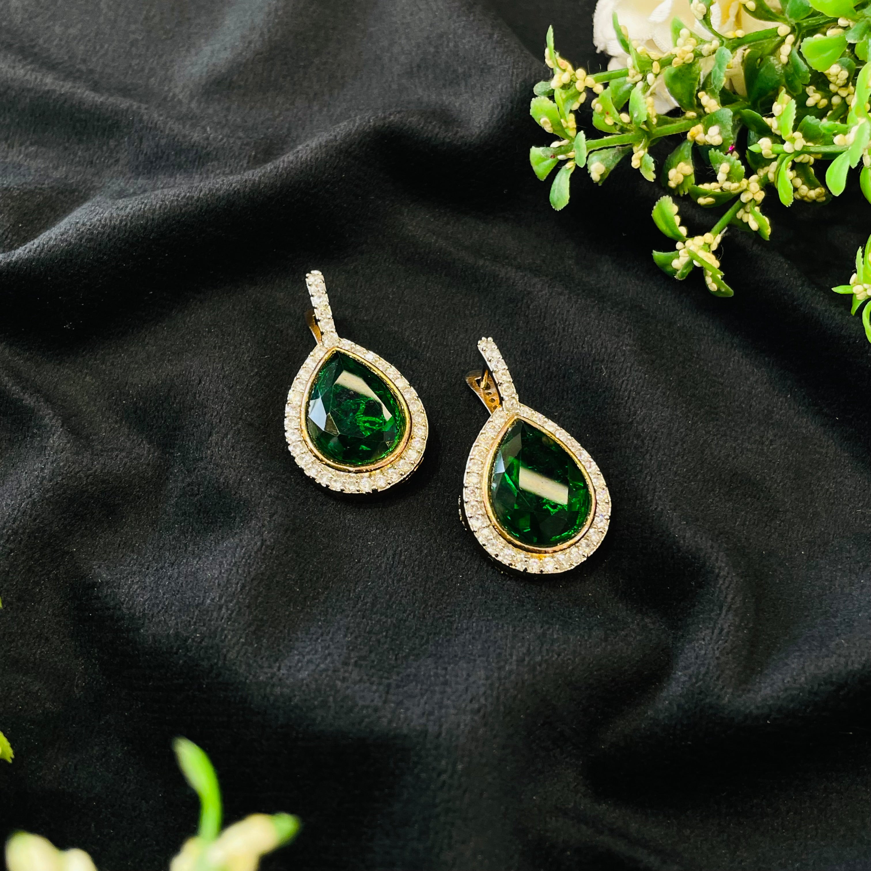 Ad doublet studs