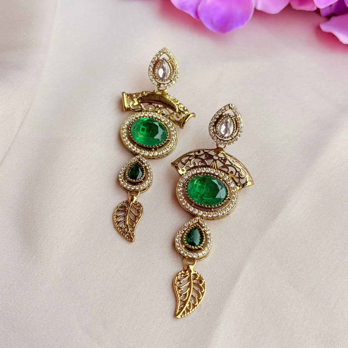 Mayura Emerald Neckpiece
