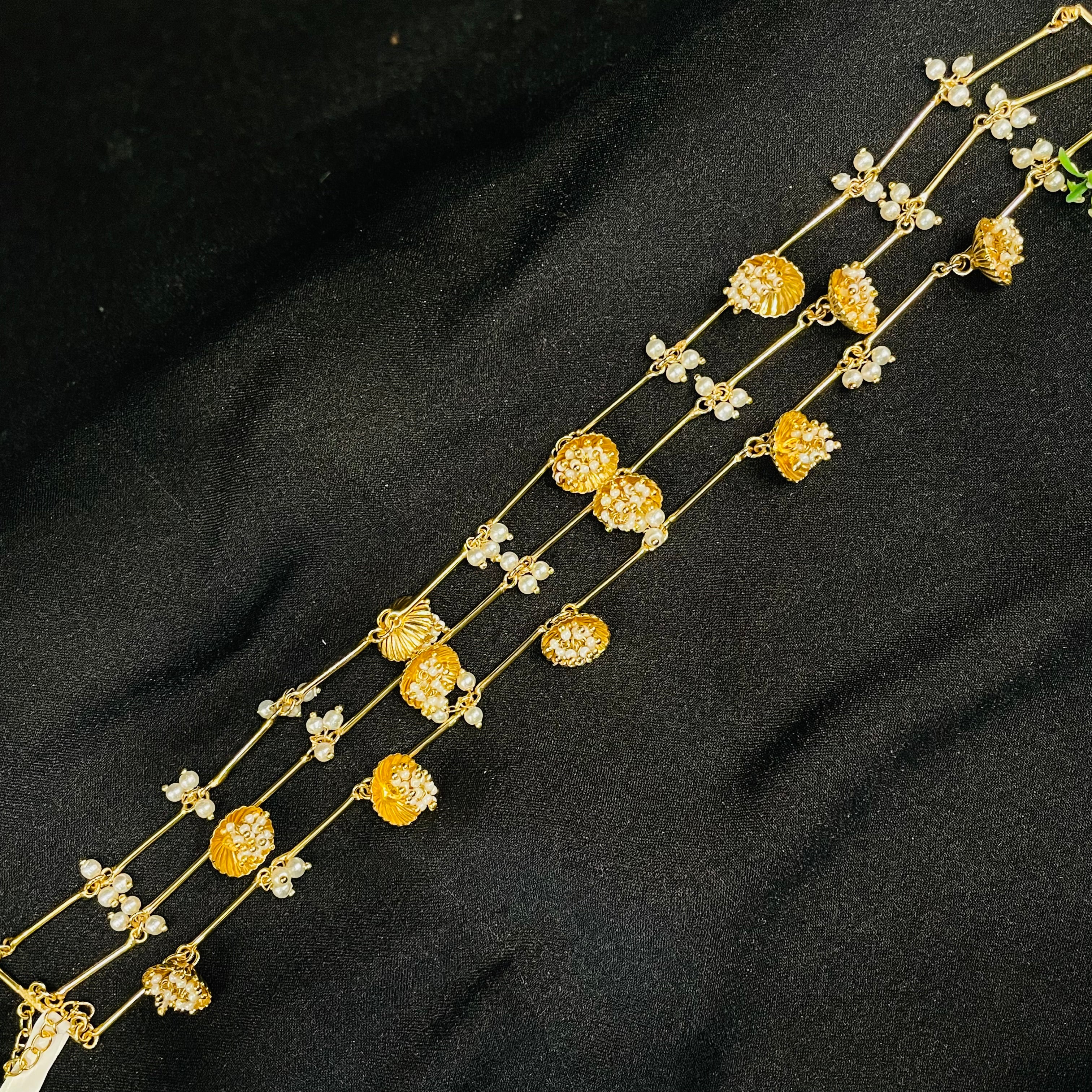 Nayaab Viral Jhumki Choker