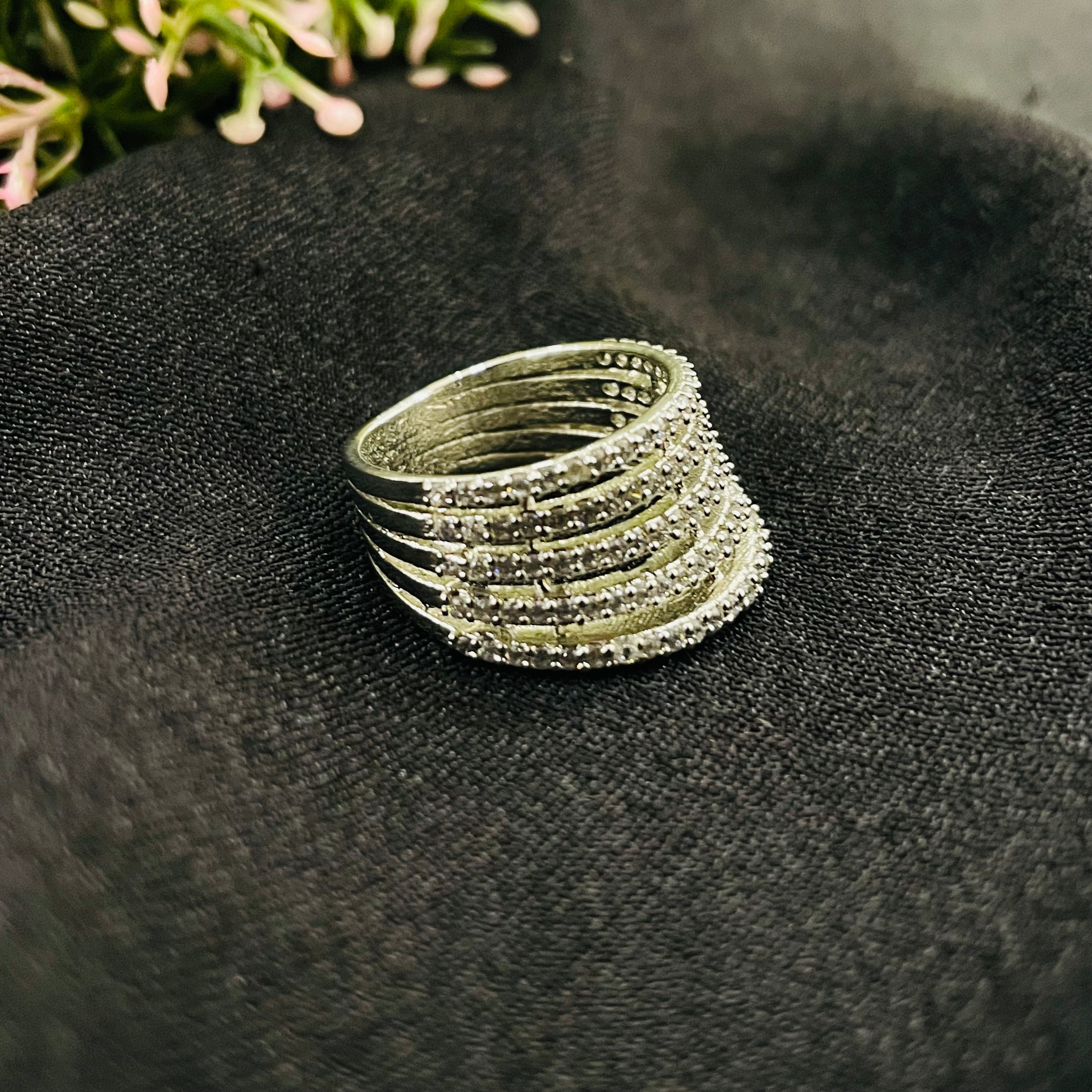 VS Sterling Silver Cocktail Ring 229 6G