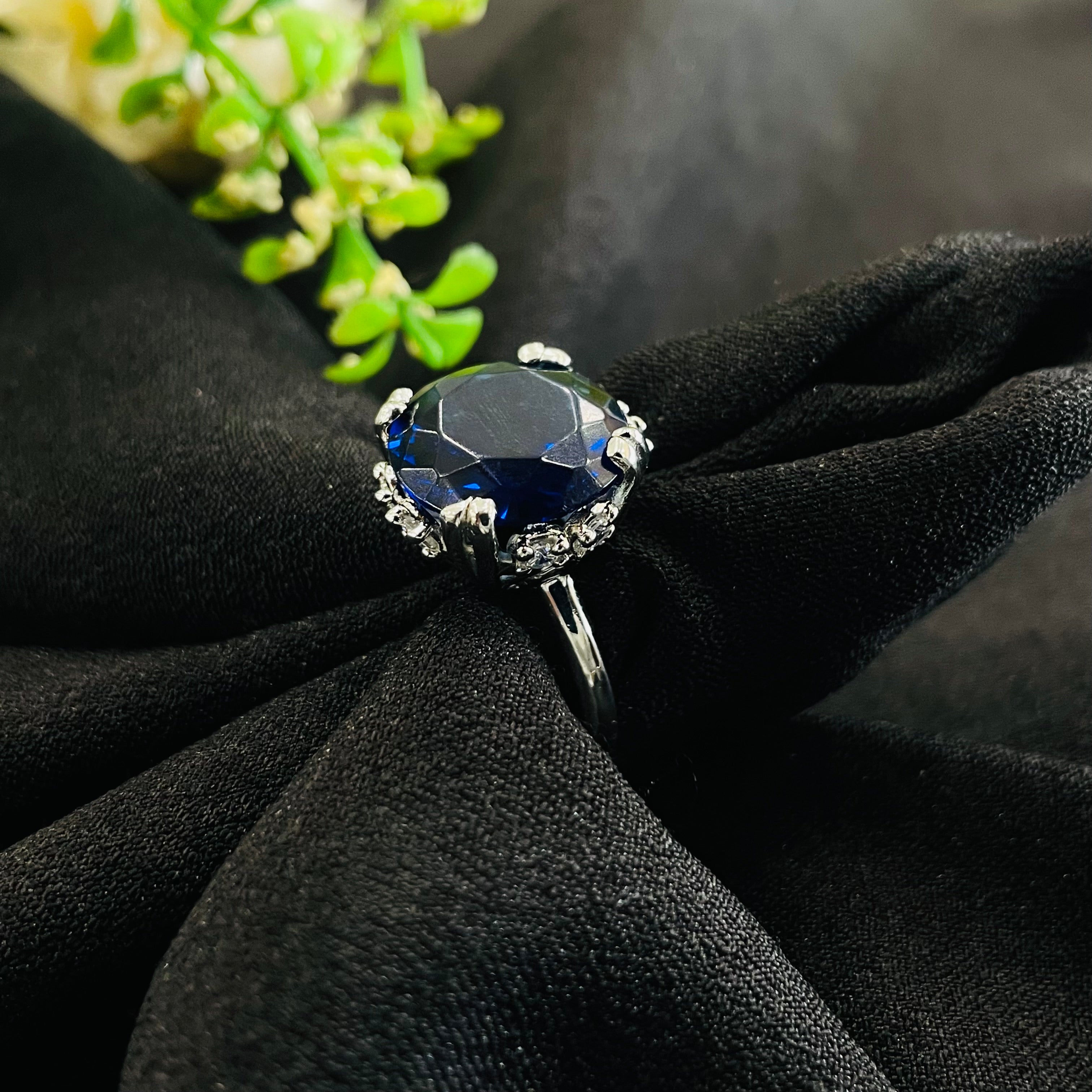 Vs Sterling Silver Cocktail Ring 235 6G