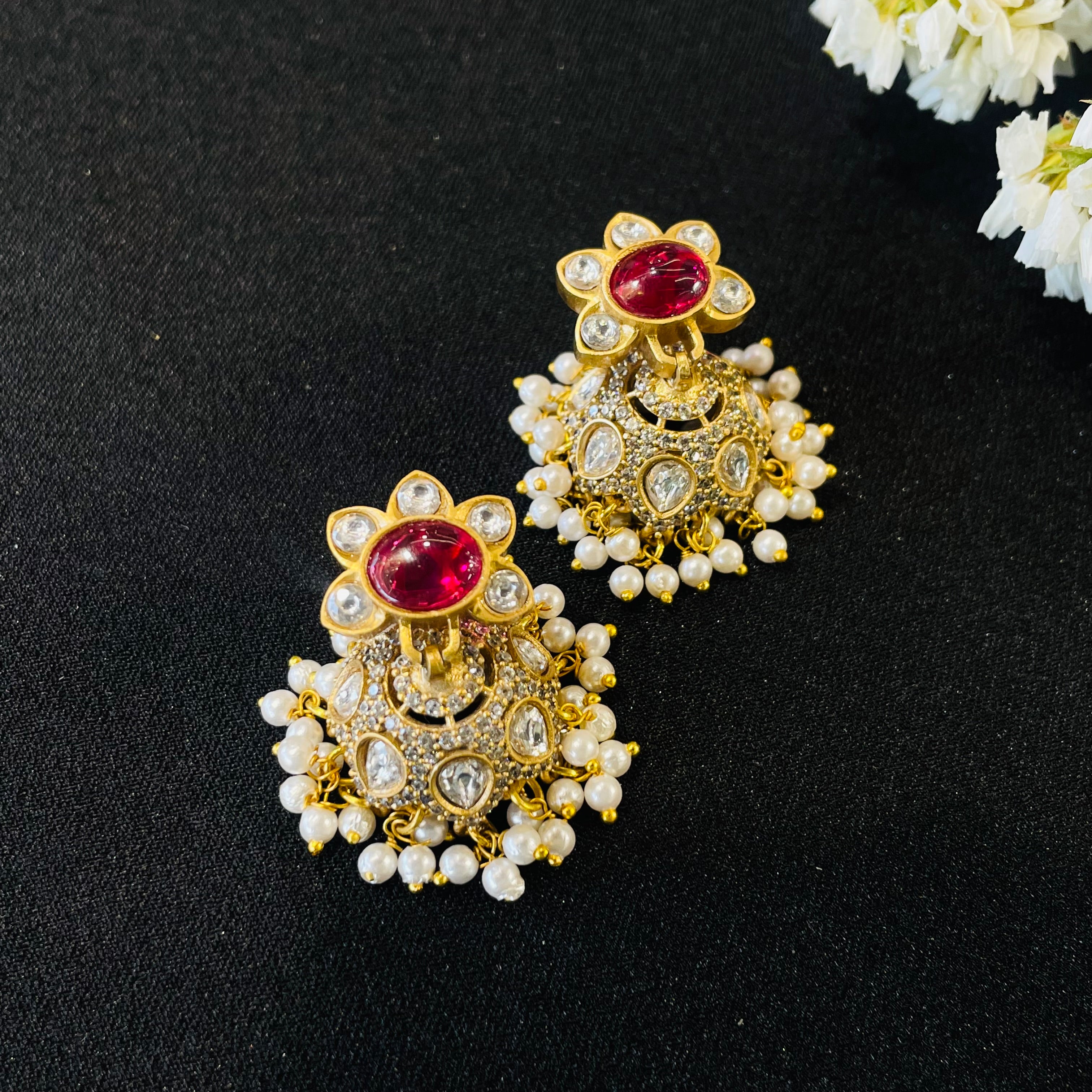 Nayaab jhumki Neckpiece