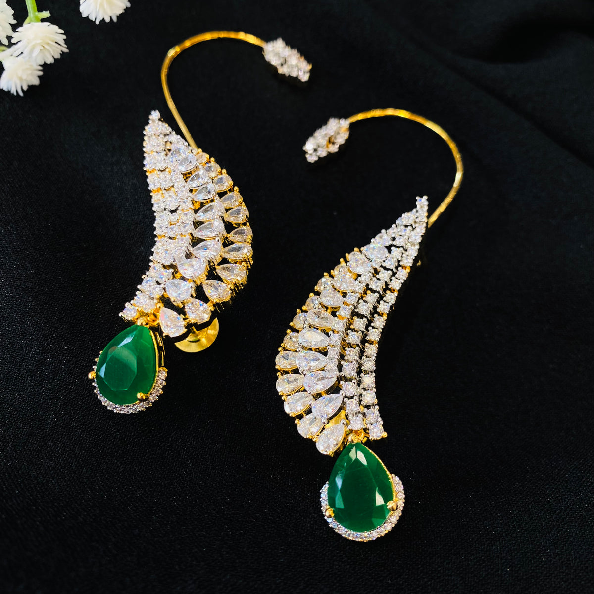 Noor-e-Gul Earcuff