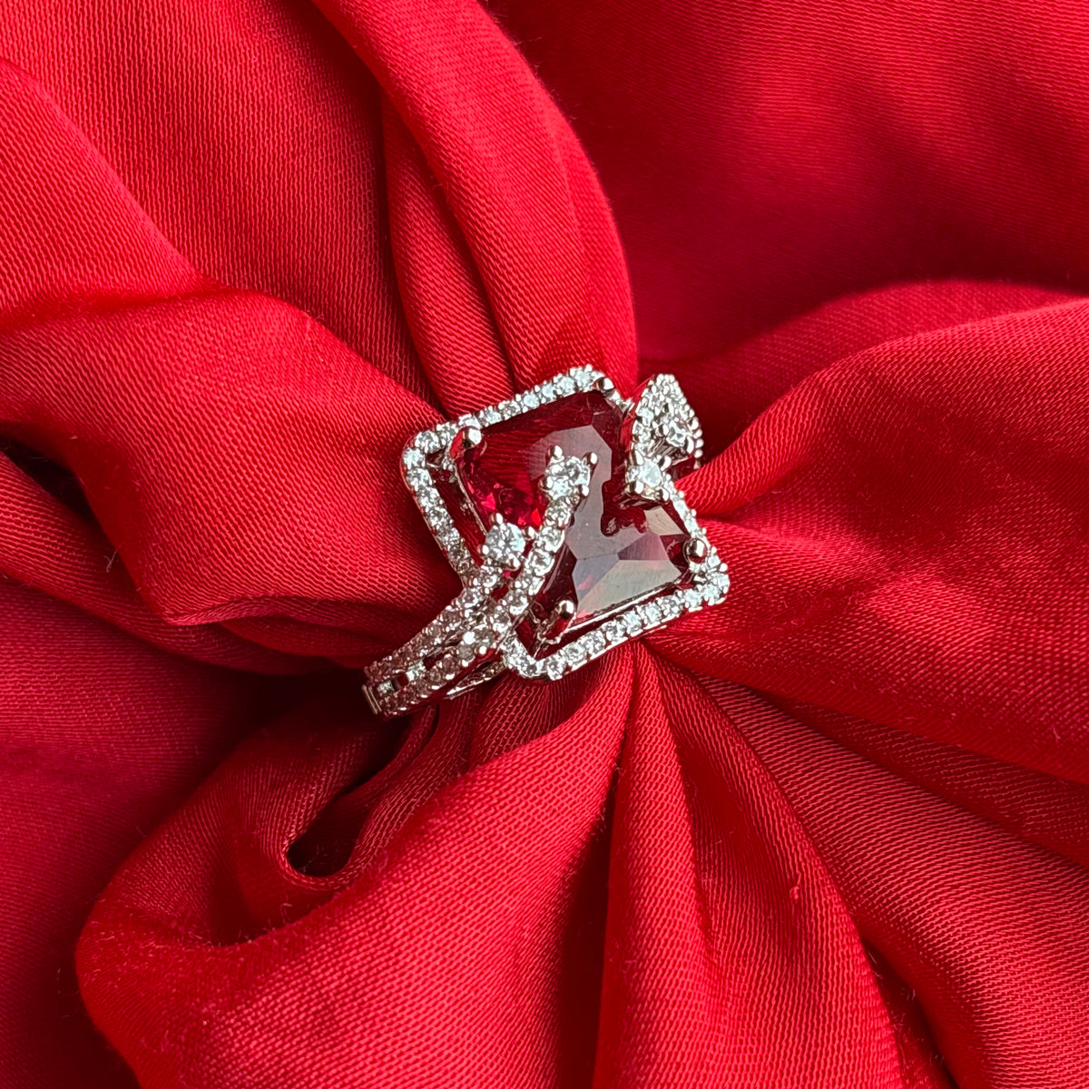Ruhika Ring