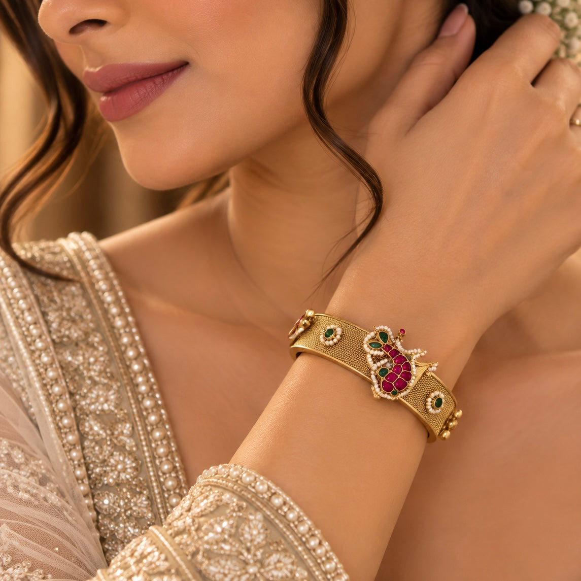Nayaab Kritika Bangles